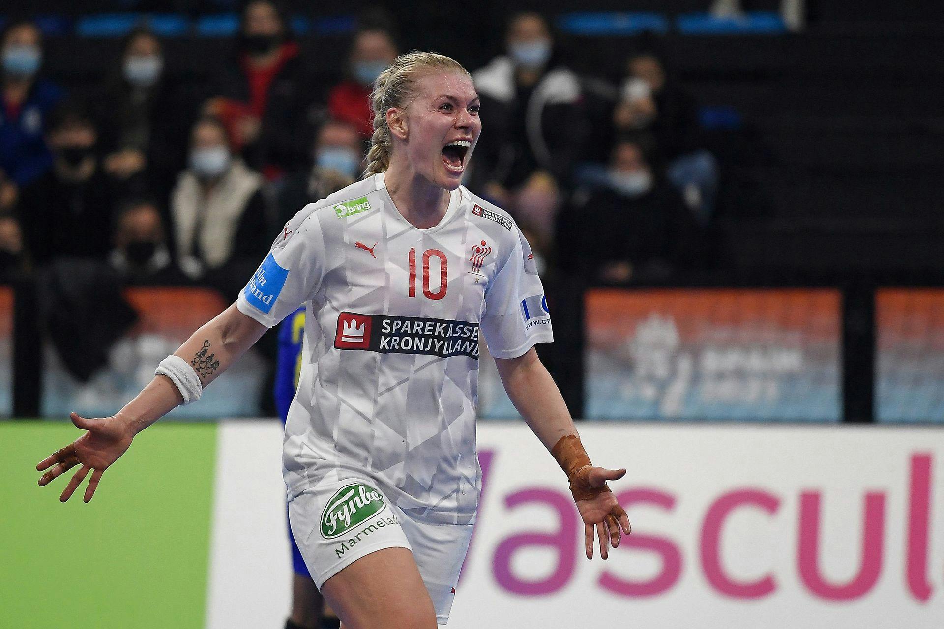 Det er ikke kun på banen, Heindahl scorer. Hun har nemlig fundet sin udkårne, og de er også blevet gift.