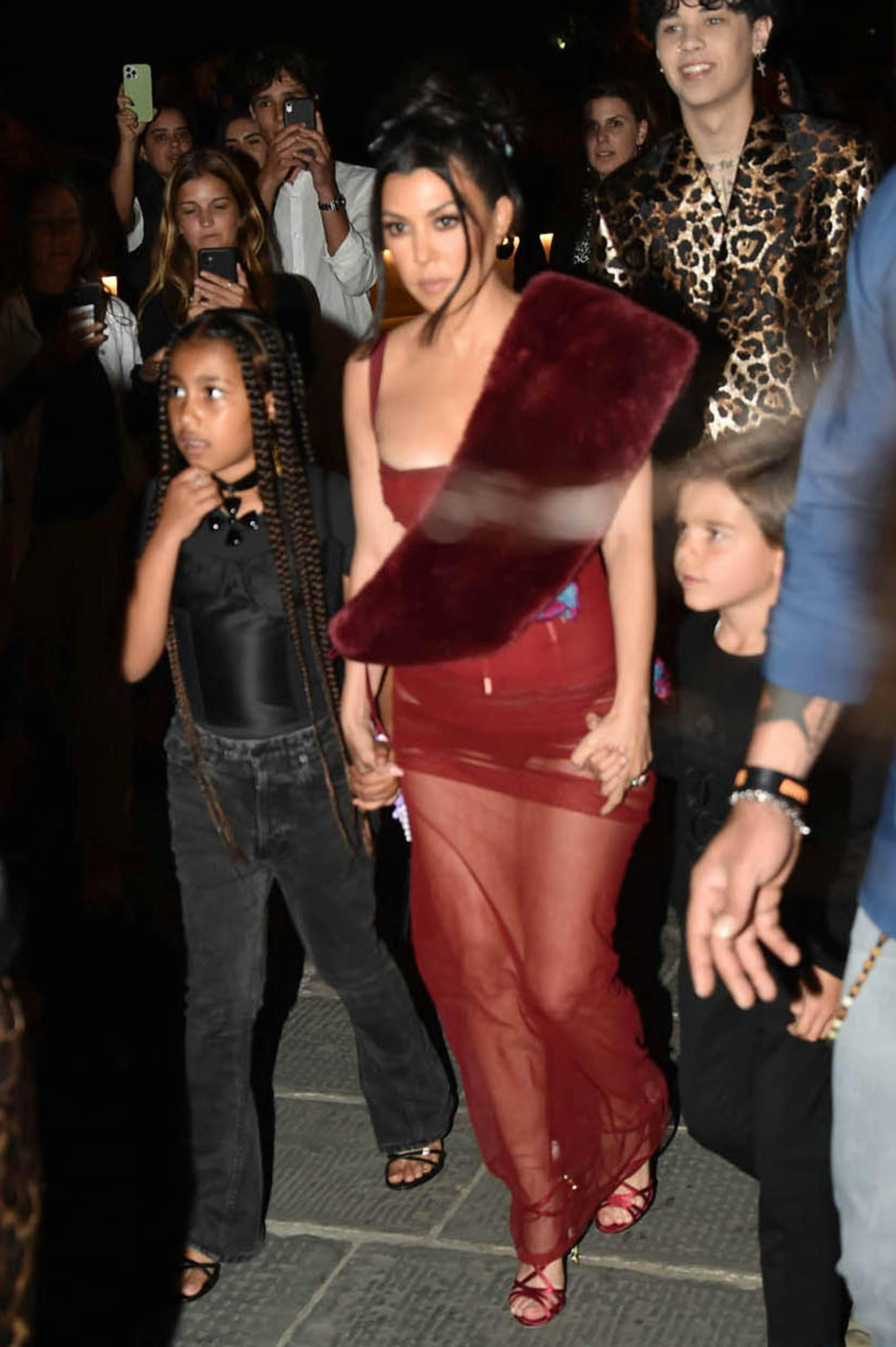 Kourtney Kardashian, North West og Penelope.