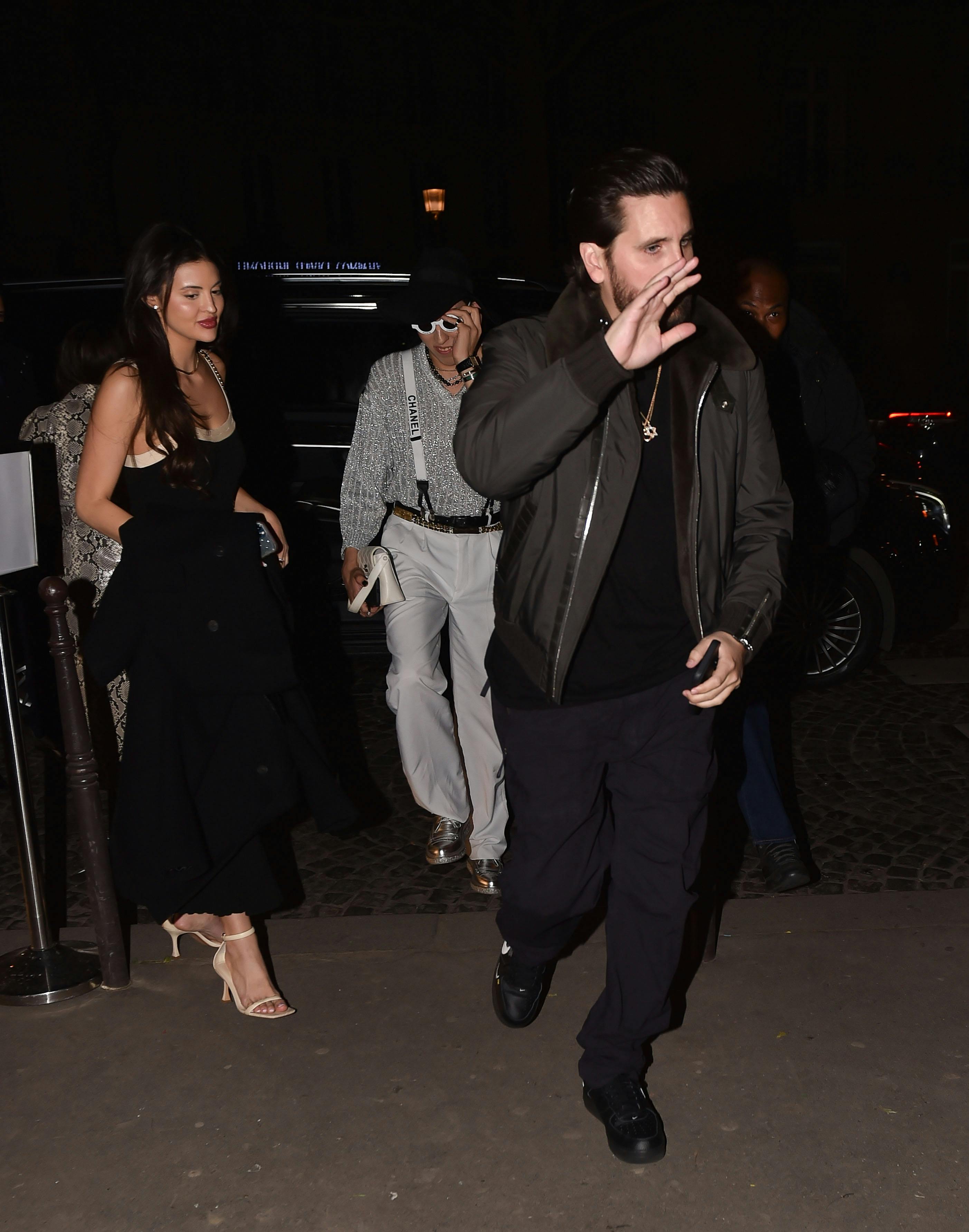 Scott Disick og Holly Scarfone