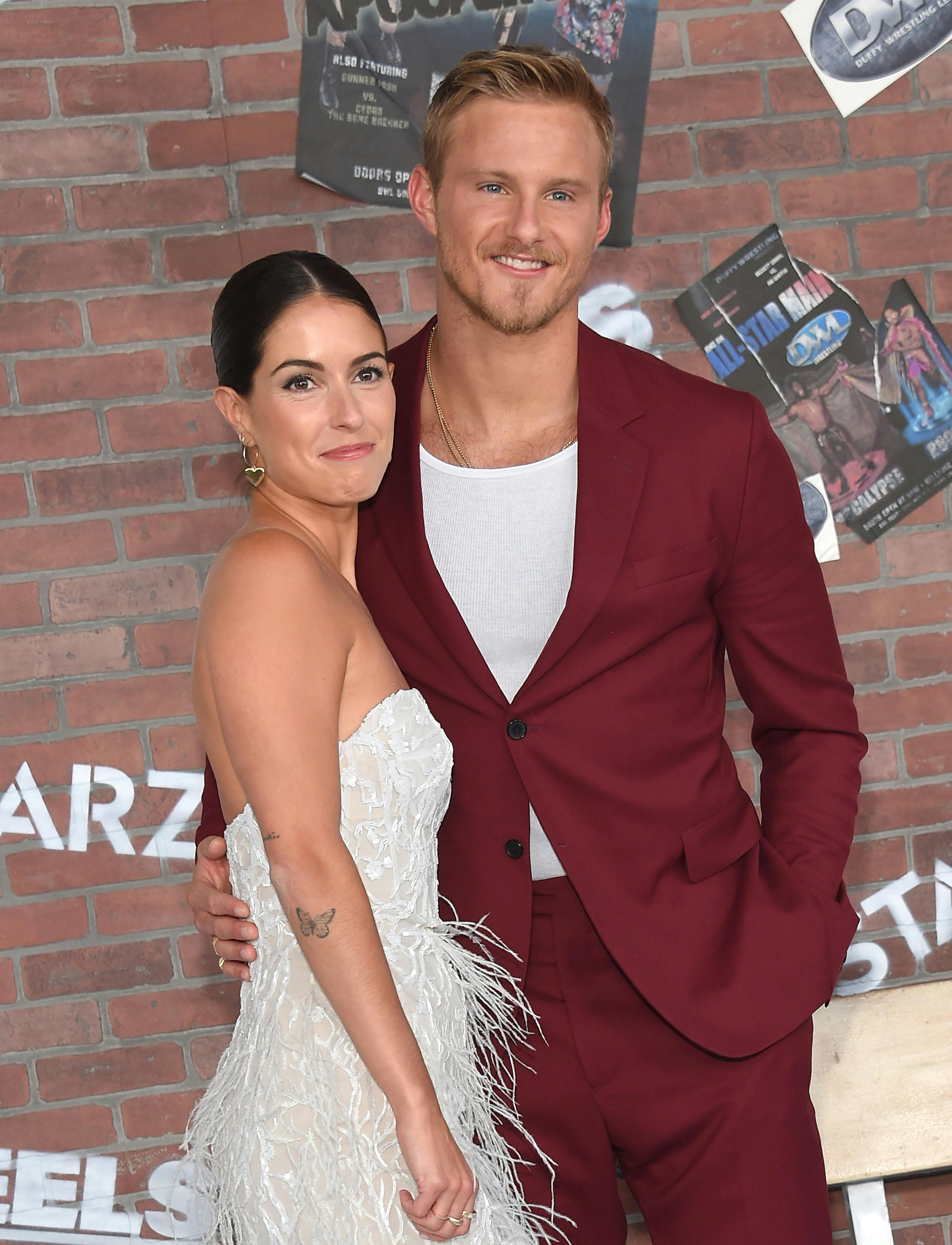 Alexander Ludwig og Lauren Dear