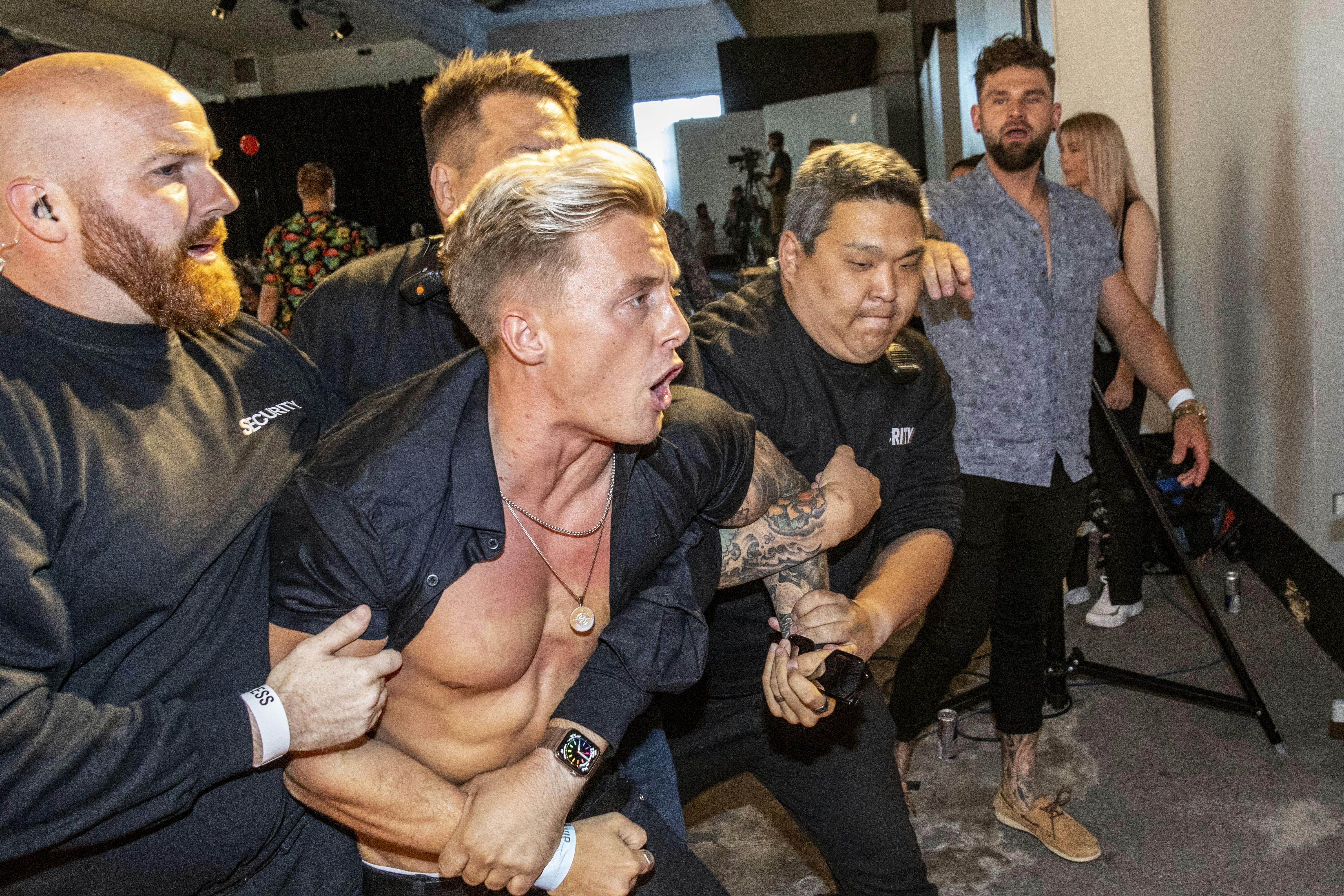 Teitur Skoubo skal mandag igen sidde på anklagebænken - denne gang i landsretten. Da han fik sin dom på 2,5 års fængsel for voldtægt i byretten, valgte Teitur og hans advokat at anke på stedet.