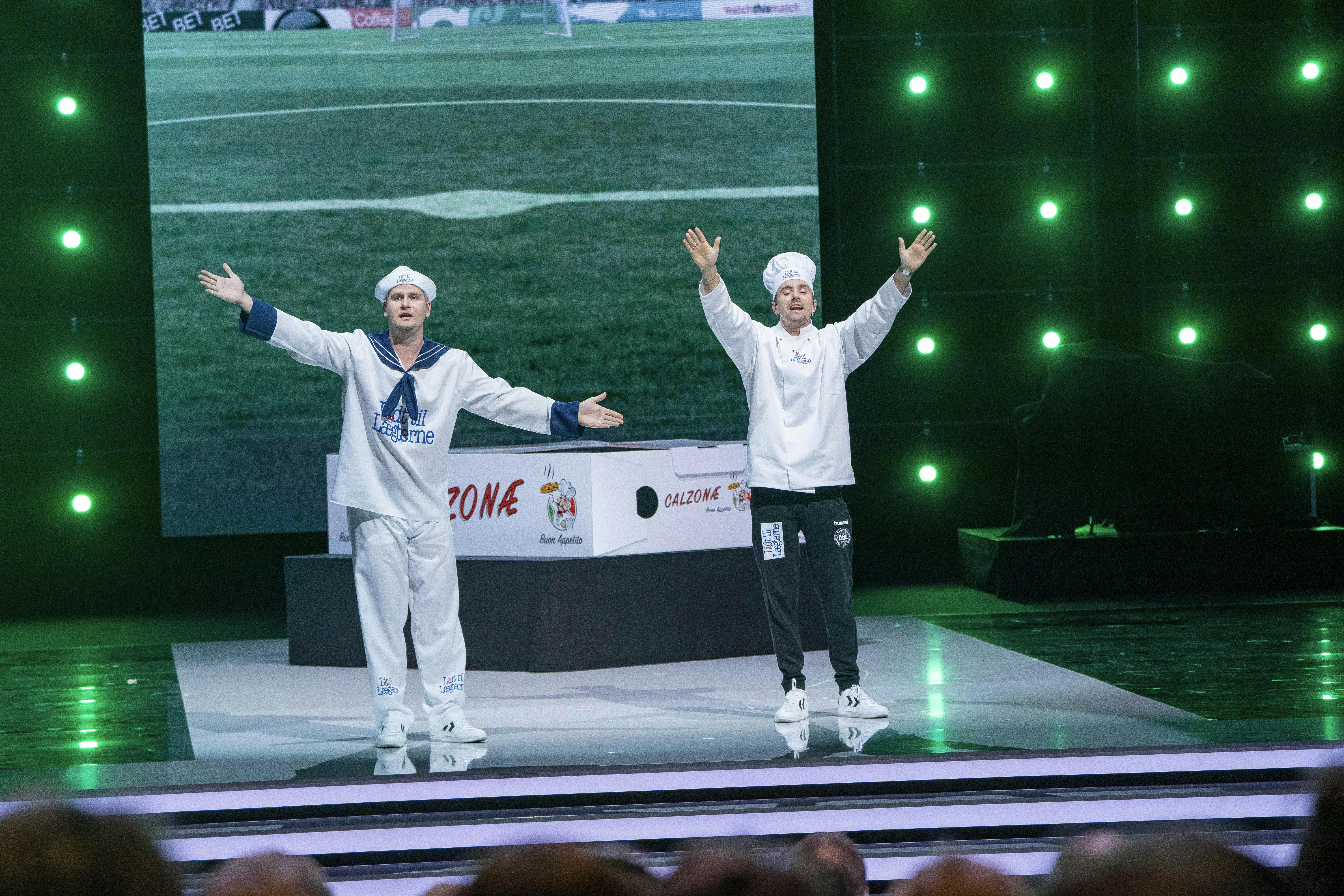 Som var det Jesus, der genopstod fra de døde, fik Lidt til Lægterne calzonen tilbage i danskernes munde. nbsp;