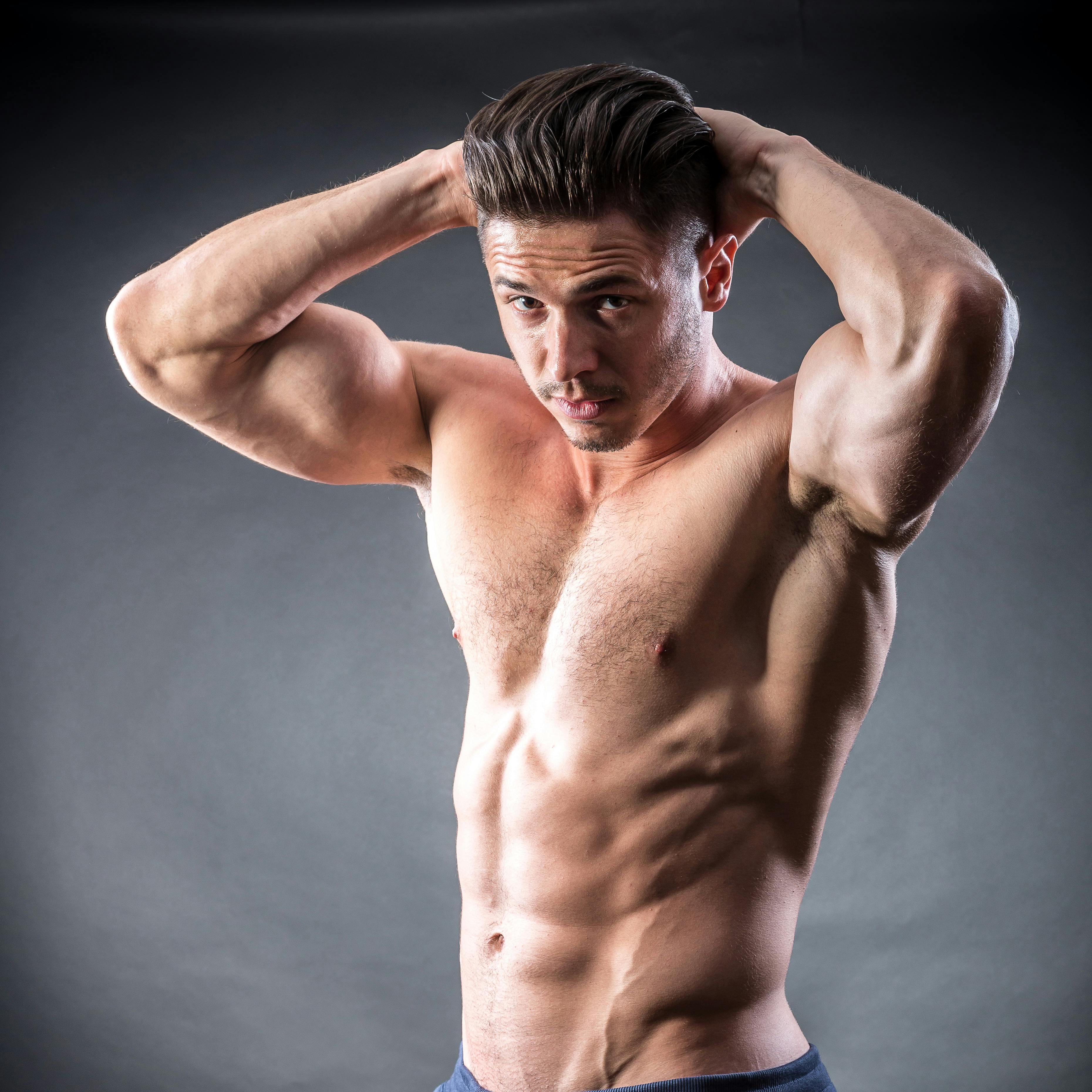 Når fyren seksualiserer sig selv på tinder, virker det afskrækkende på mange kvinder.