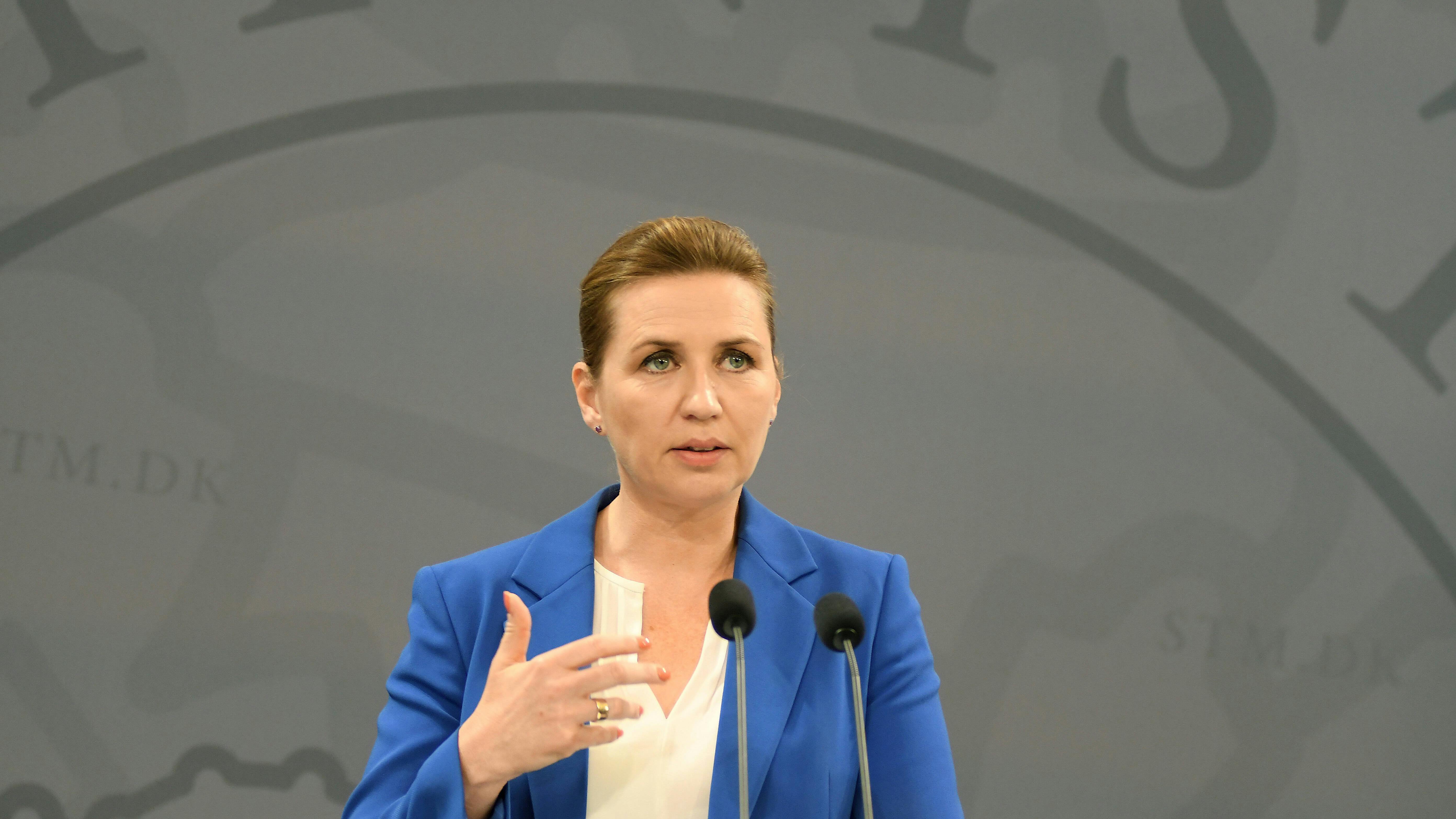 Der er ingen tvivl om, at landets statsminister er under voldsomt pres i disse dage.