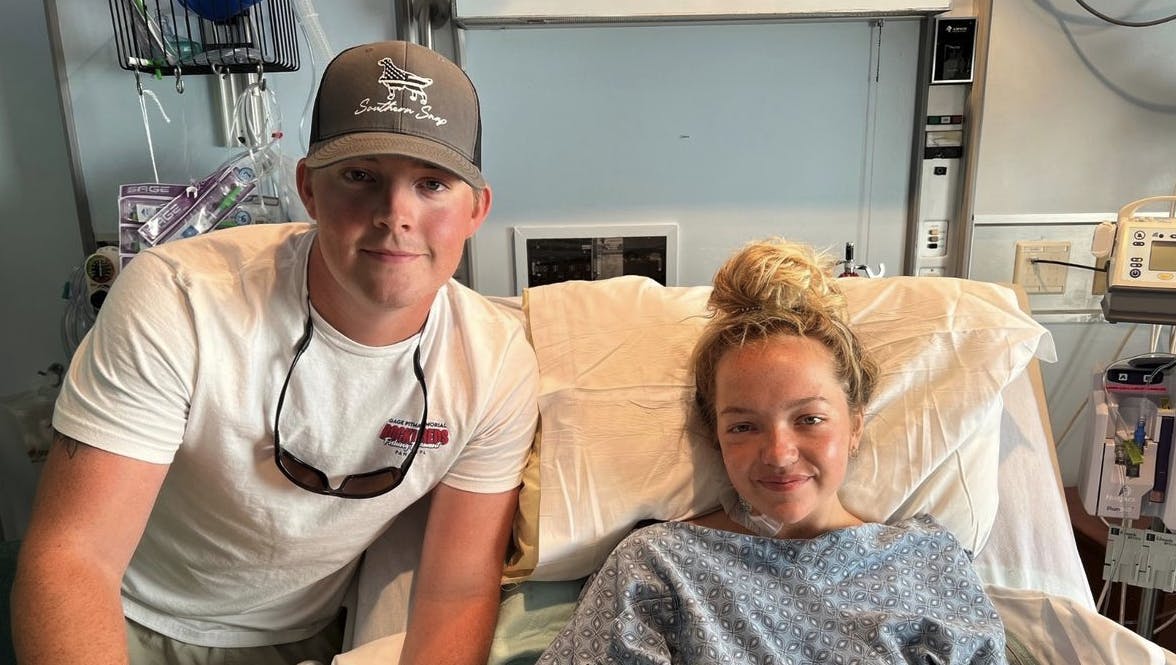 Den 17-årige Addison Bethea kan efter alt at dømme takke sin bror Rhett Willingham for, at hun er i live i dag.