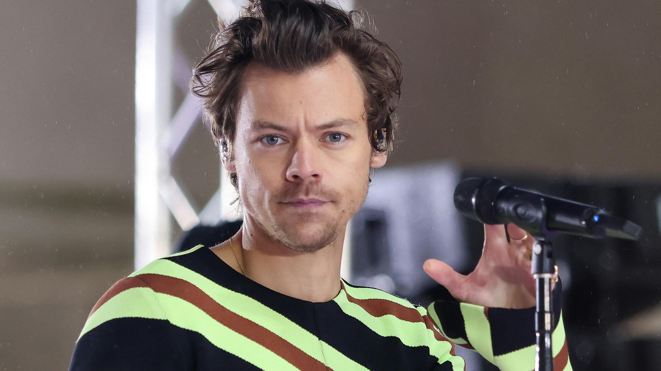 Harry Styles-koncerten i Royal Arena har rigtig mange danske fans glædet sig til længe. På trods af det voldsomme skyderi i shoppingcenteret Field's på Arne Jacobsens Allé, lader koncerten til at blive afholdt 