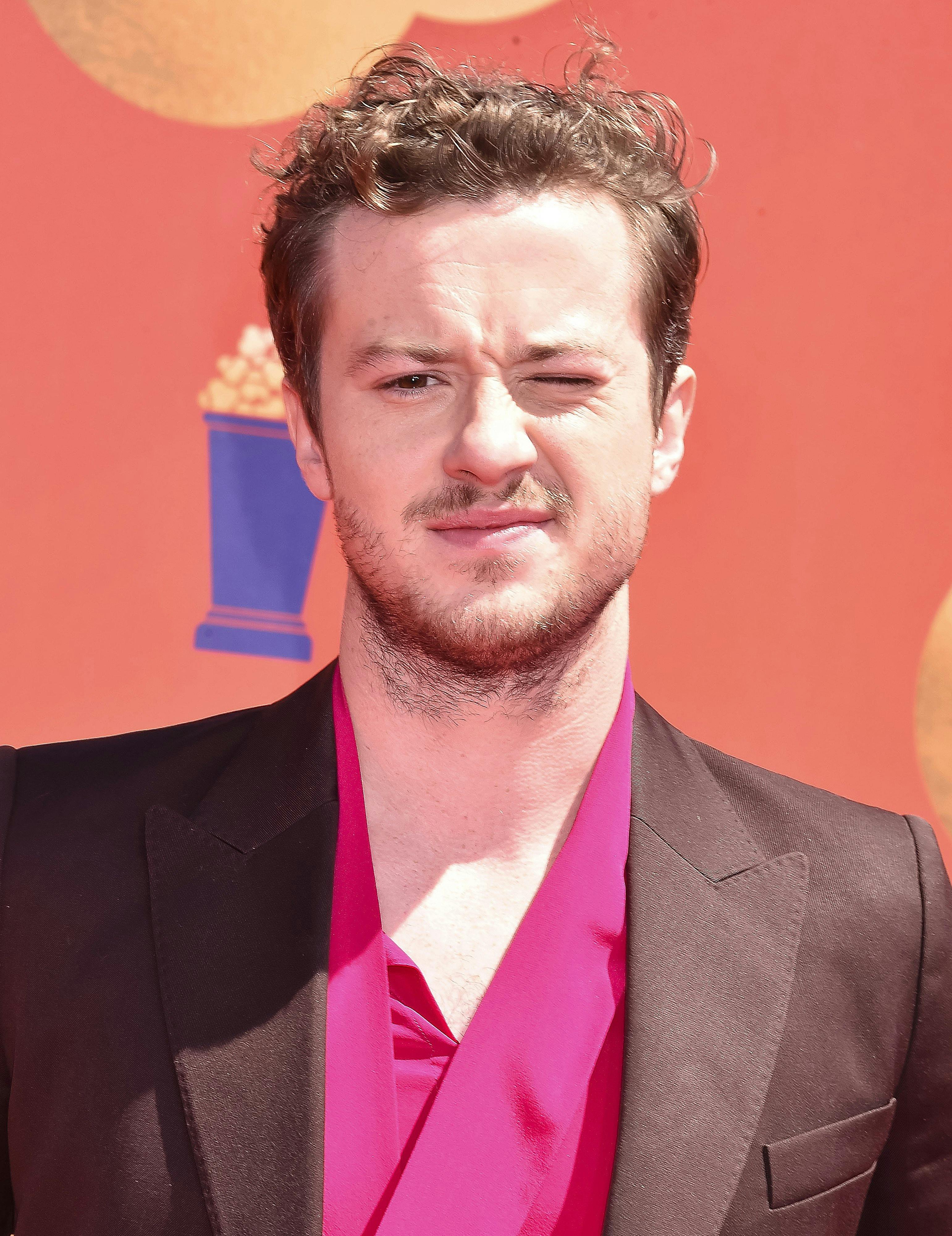 Joseph Quinn spiller rollen som Eddie Munson i den populære serie.