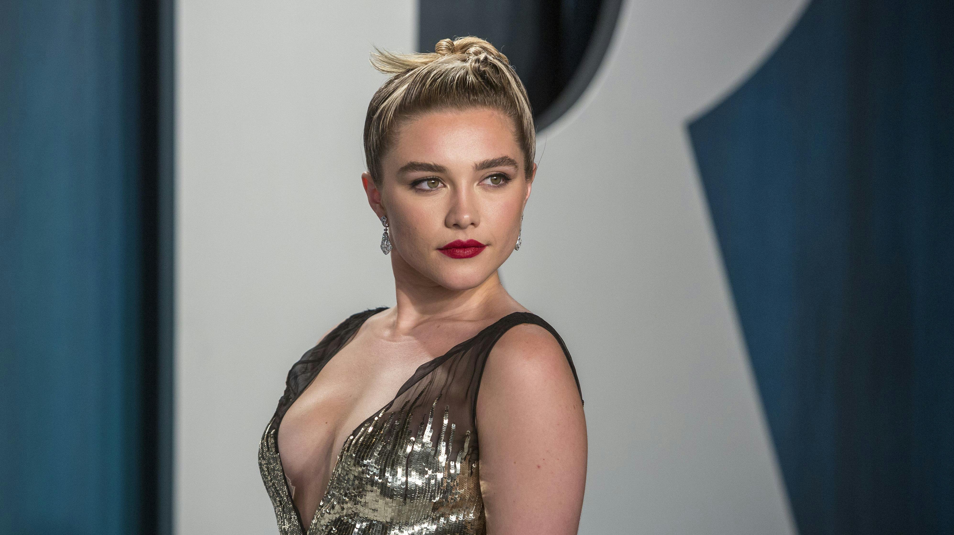 "Midsommar"-skuespilleren havde fundet et anderledes tildækket look til Vanity Fair-festen under Oscars i 2020 