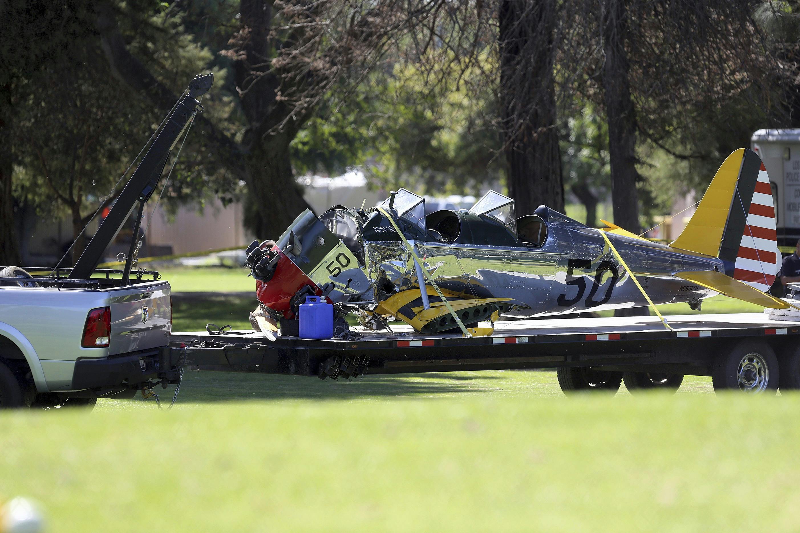 Han er uden tvivl en kæmpe skuespiller, men nogen stor pilot bliver amerikaneren aldrig.
I 2015 nødlandede han på en golfbane og blev kvæstet, og to år senere var Ford et mulehår fra at ramme et passagerfly. 