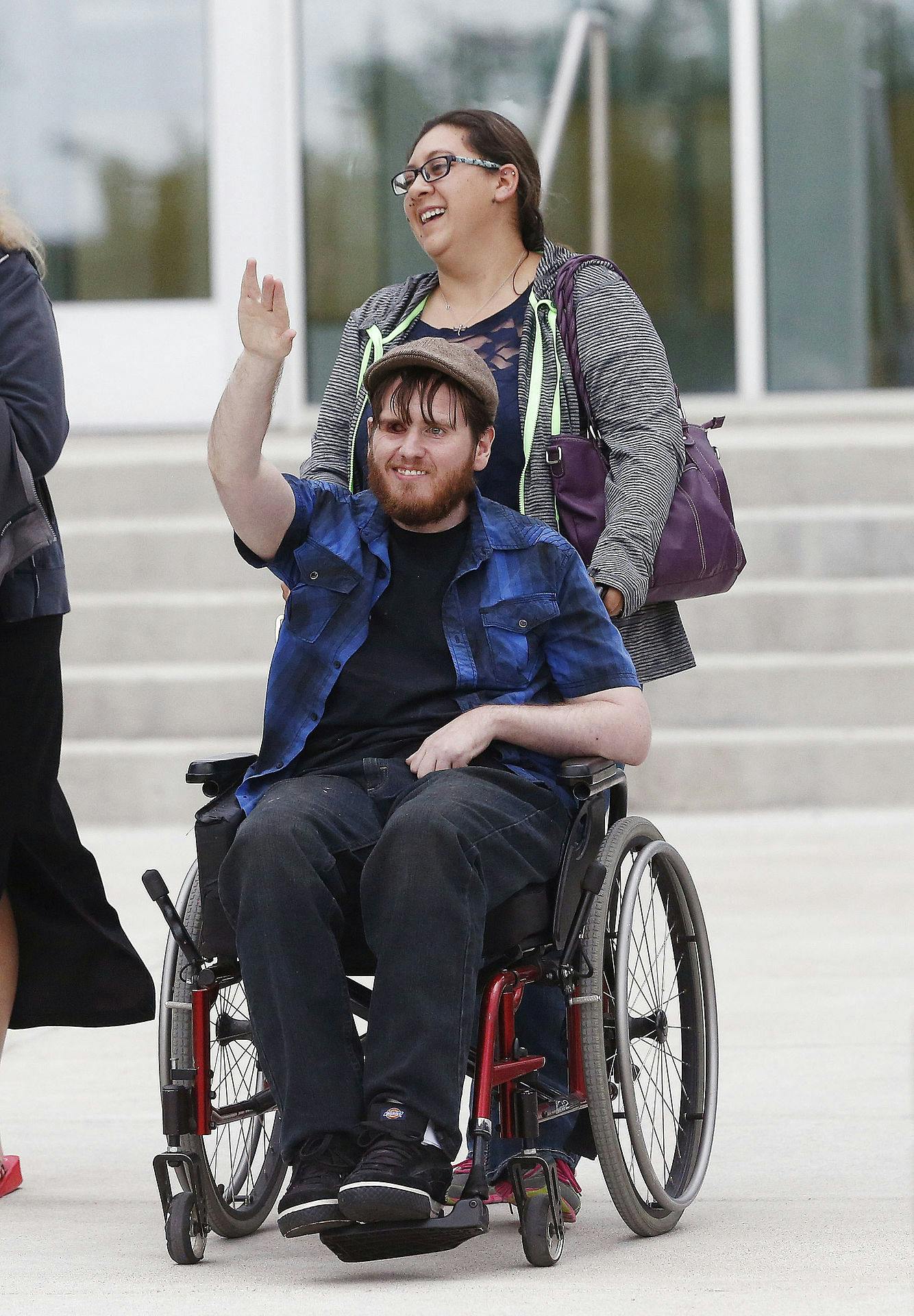 Et af ofrene, Caleb Medley, blev skudt i hovedet under massakren. Han endte i kørestol.  