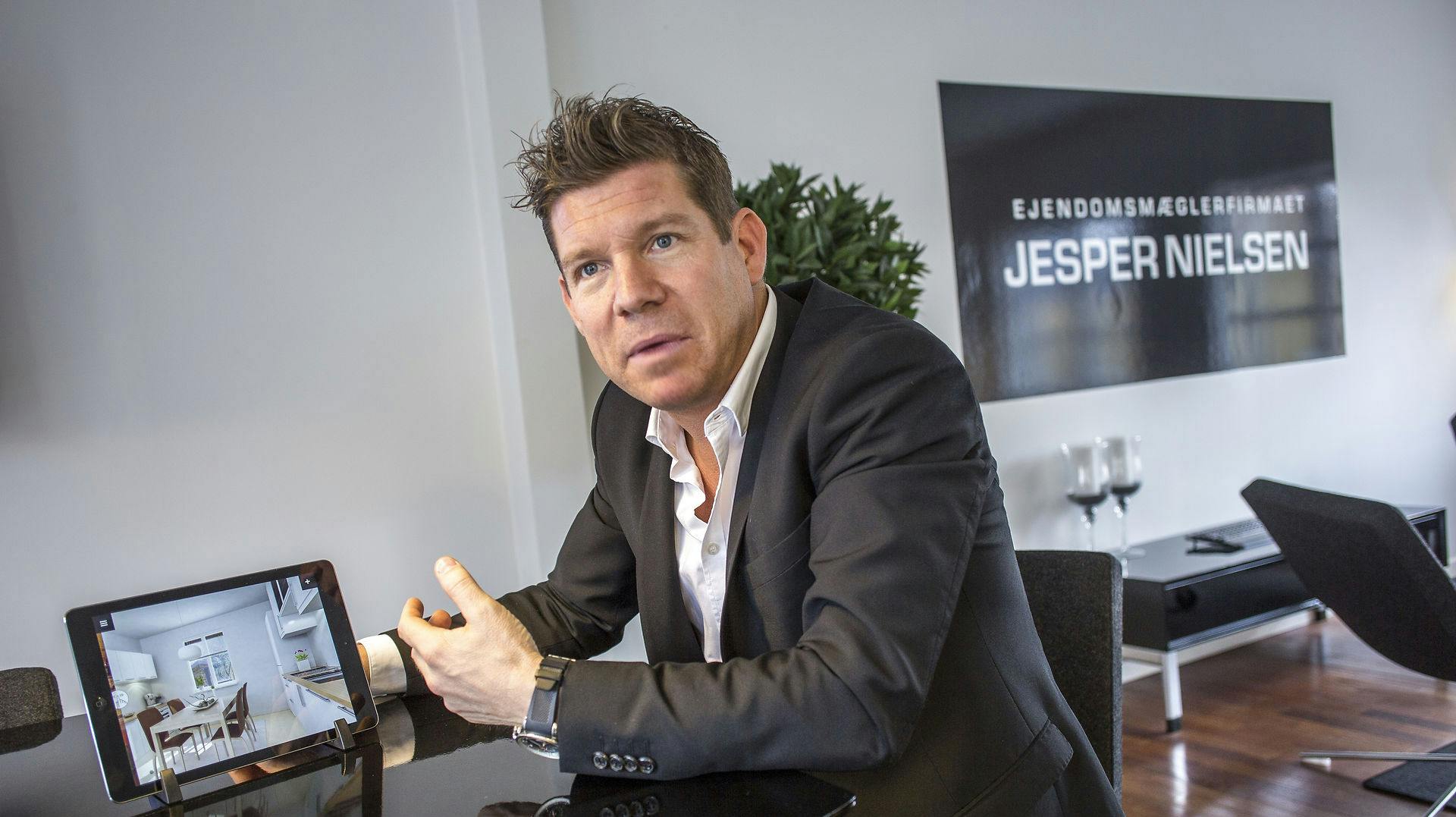 Ejendomsmægler Jesper Nielsen er helt ude af sit livsværk