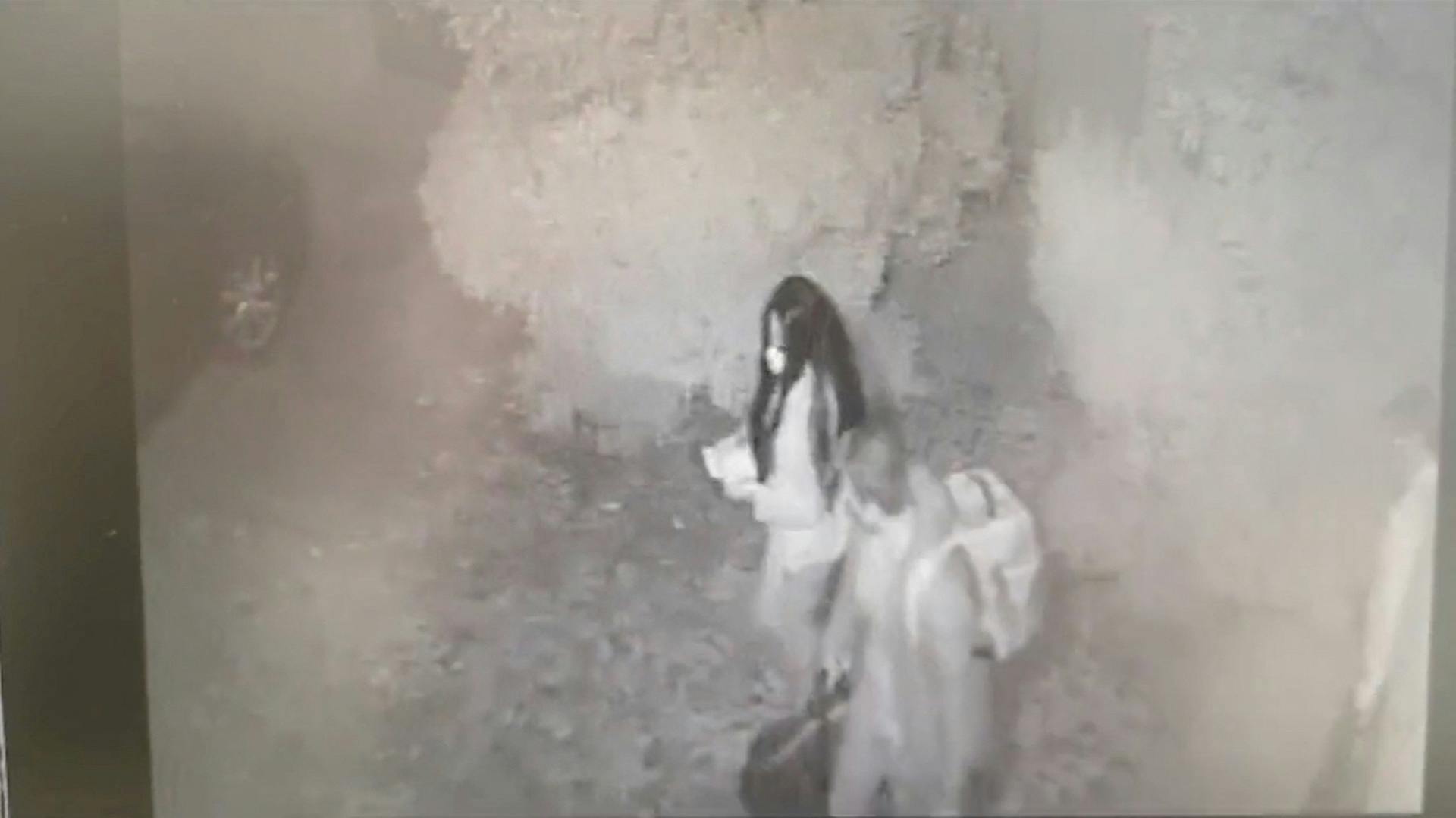 Den 29-årige kvinde og den 47-årige mand blev fanget af hotellets videoovervågning, da de tjekkede ud derfra omkring klokken 5.30 om morgenen.
