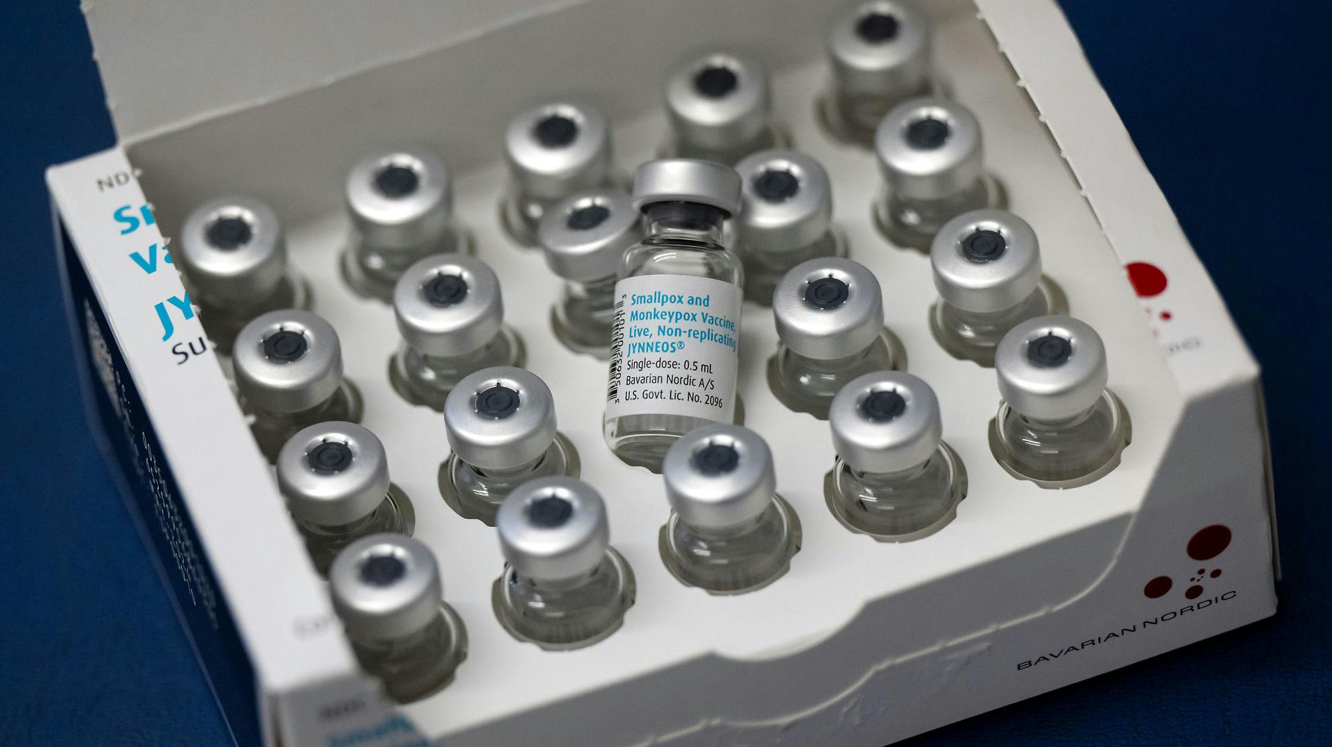 Bavarian Nordic får vaccince godkendt.