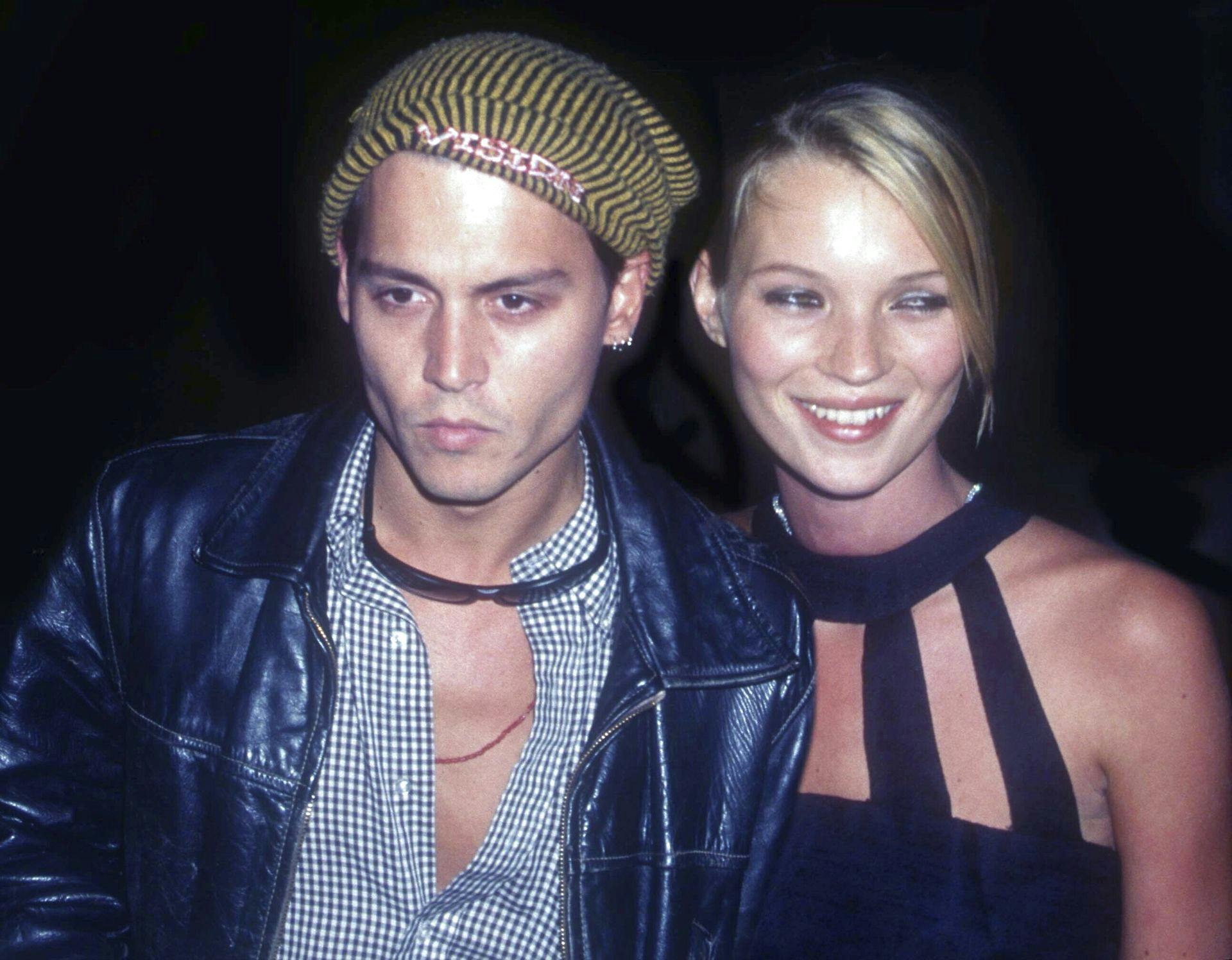 Arkivfoto af Johnny Depp og Kate Moss.
