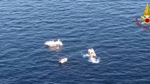 Danskernes båd påsejlede en sejlbåd med seks italienere ombord