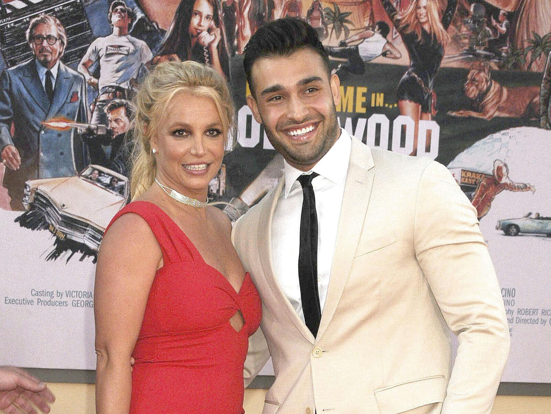 Britney og ægtemanden Sam Asghari. Parret har senest købt et kæmpe hus sammen til intet mindre end 12 mio. dollars.
