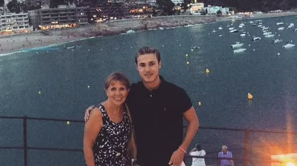 Ung brite dræbt i helikopter