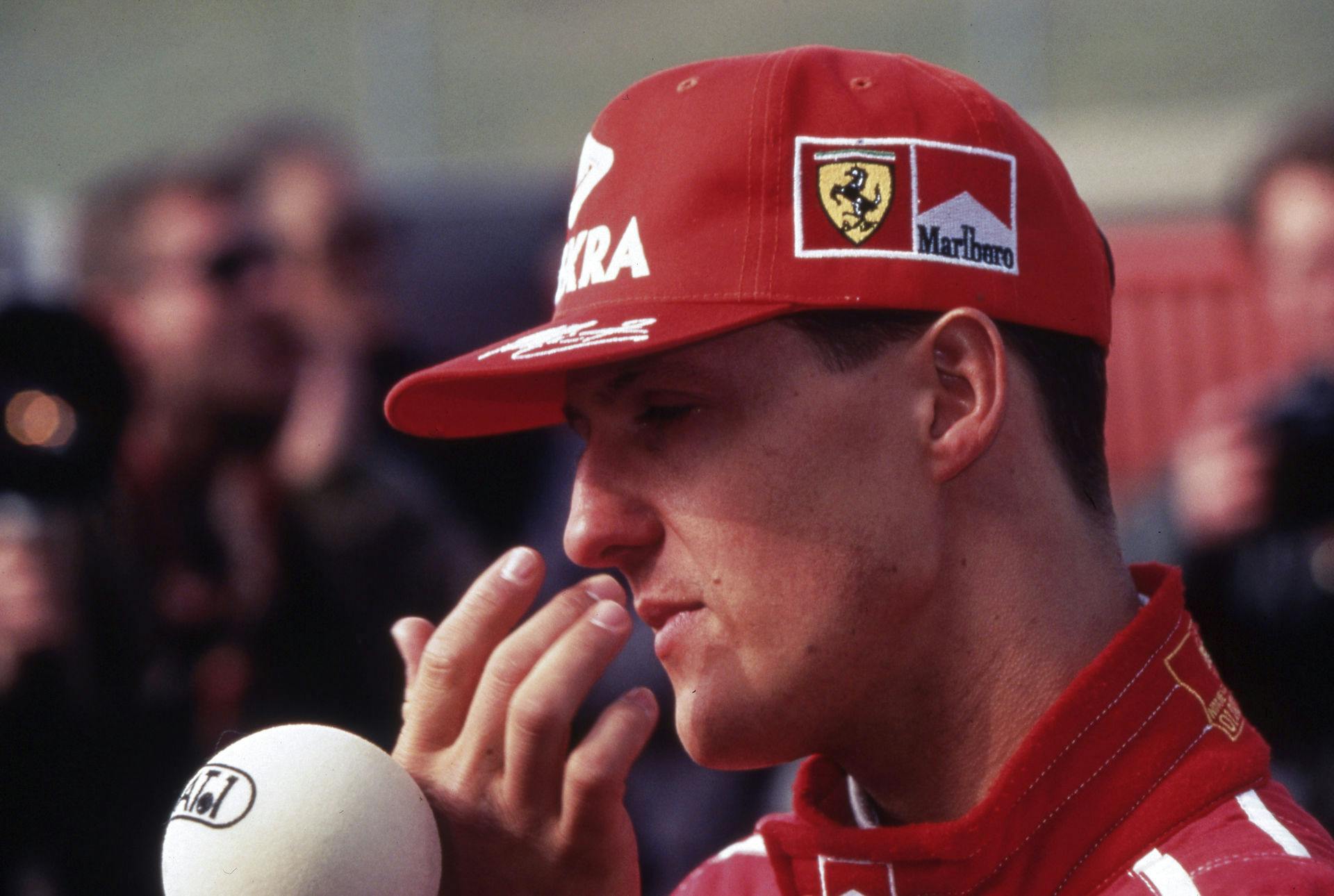 Michael Schumacher i hans velmagtsdage. Der har ikke været et billede af racerkøreren siden hans uheld i 2013.