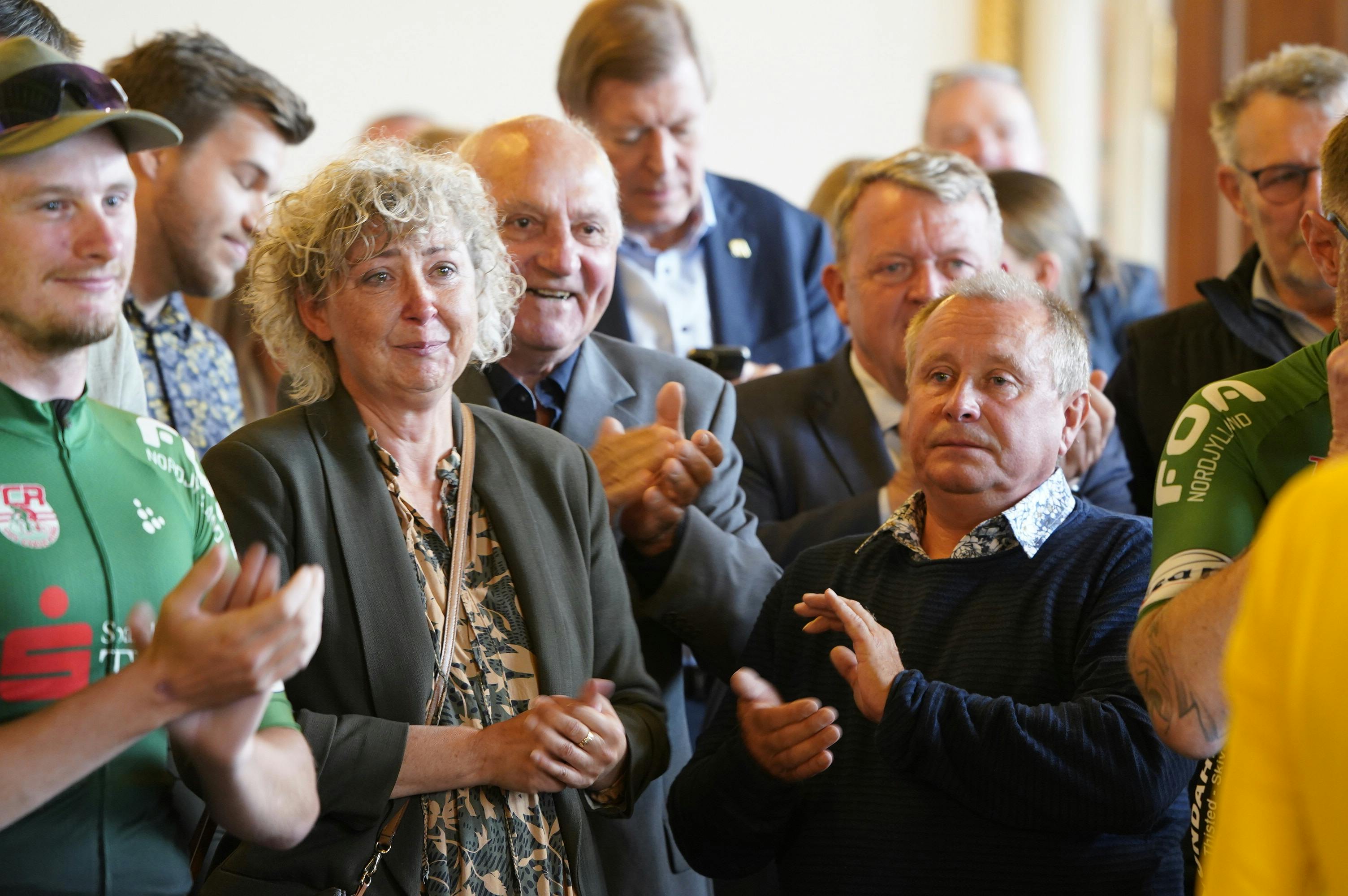 Det var tydeligt at se, at Karina og Claus er særdeles stolte af deres søns sejr i Tour de France. 