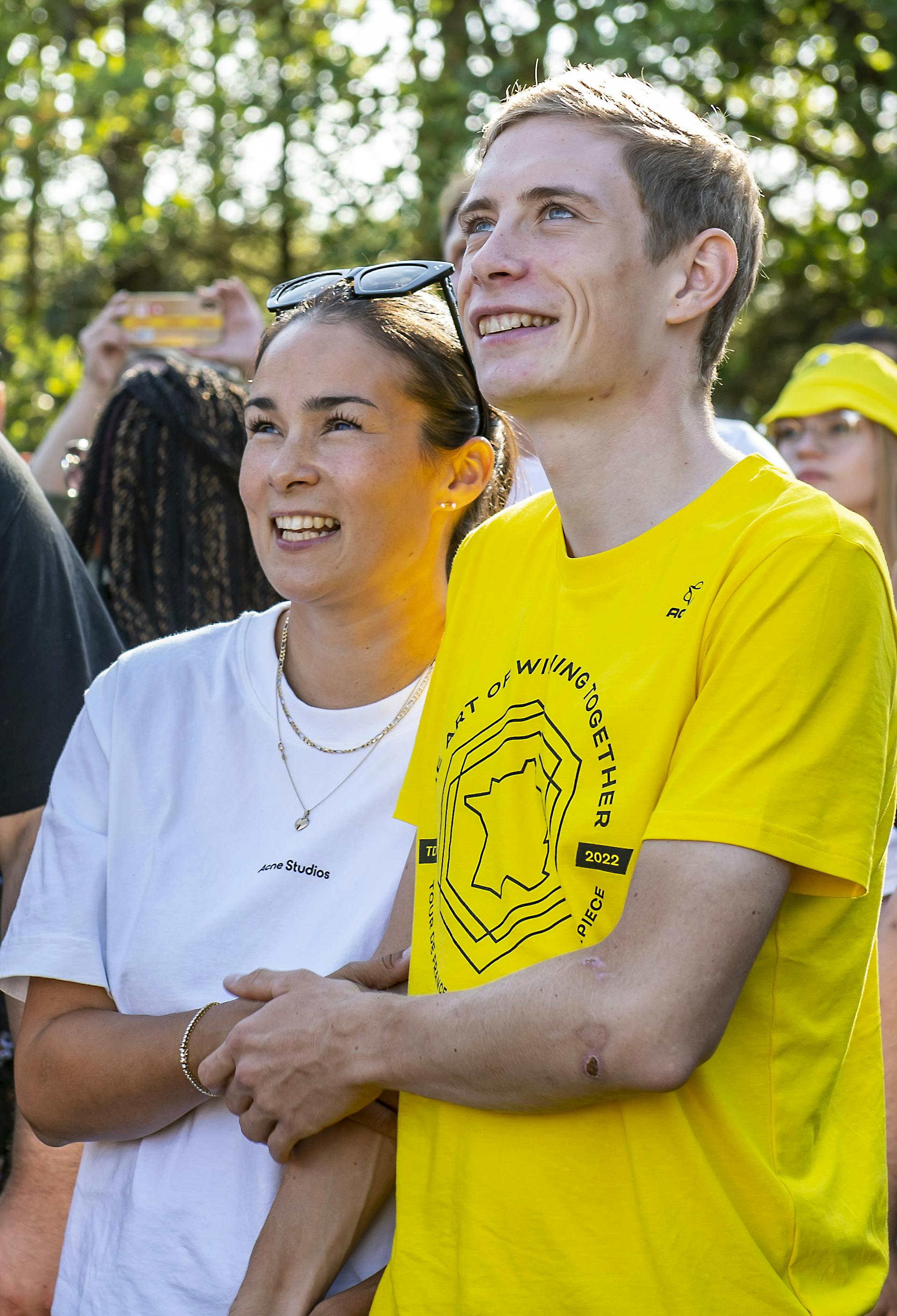 Jonas Vingegaard og Trine Marie Hansen vendte endelig hjem til Glyngøre efter en Tour-sejr og efterfølgende fejring i både Holland og København. 