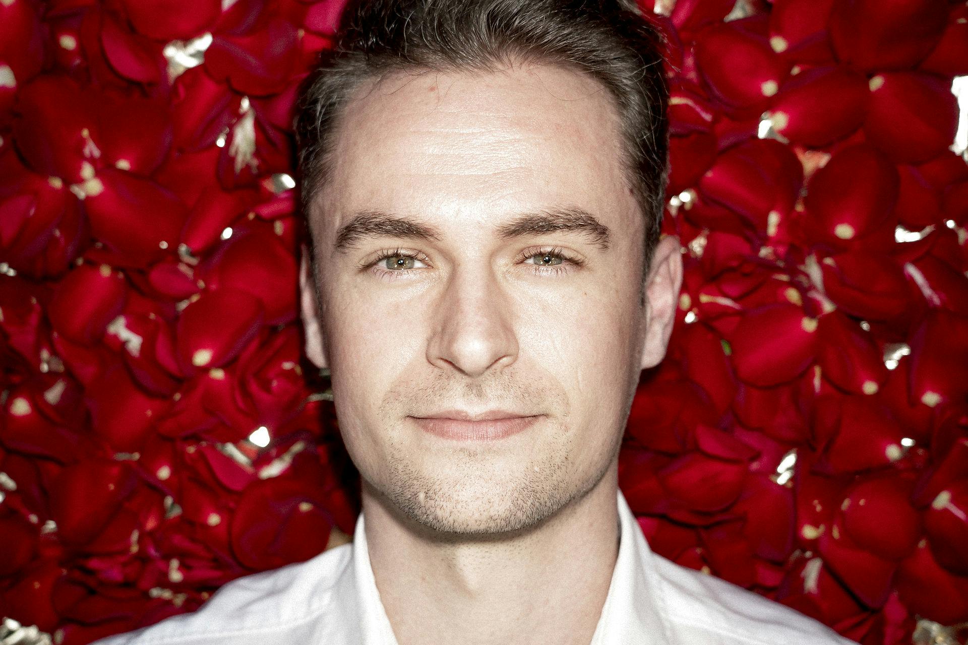 Casper Berthelsen var TV 2's første bachelor. Han fandt dog ikke den rette kvinde at give den røde rose til.