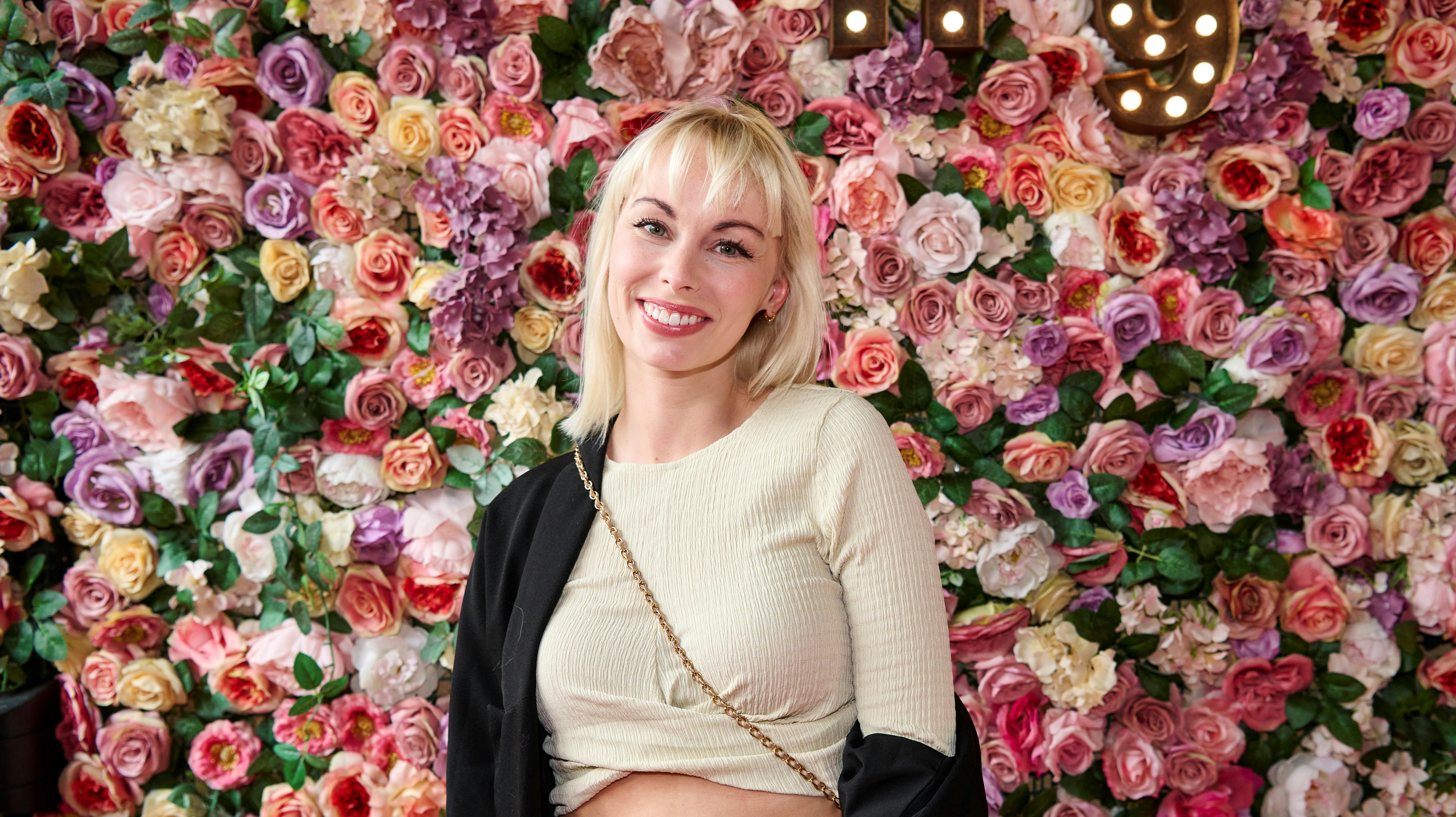 Når 33-årige Jenna Bagge ikke danser i fjernsynet, så danser hun lidt mere ...