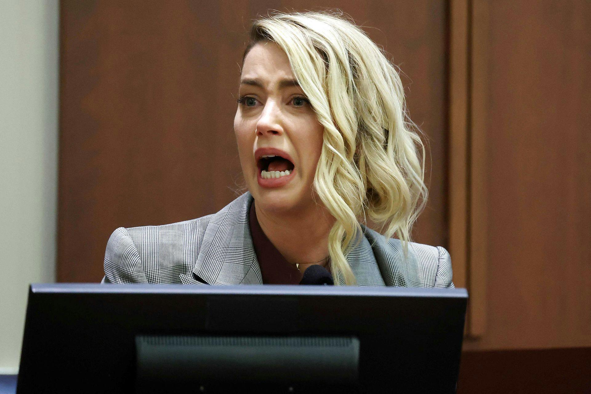 Amber Heard i maj, da hun vidnede i sagen mod eksmanden, Johnny Depp.