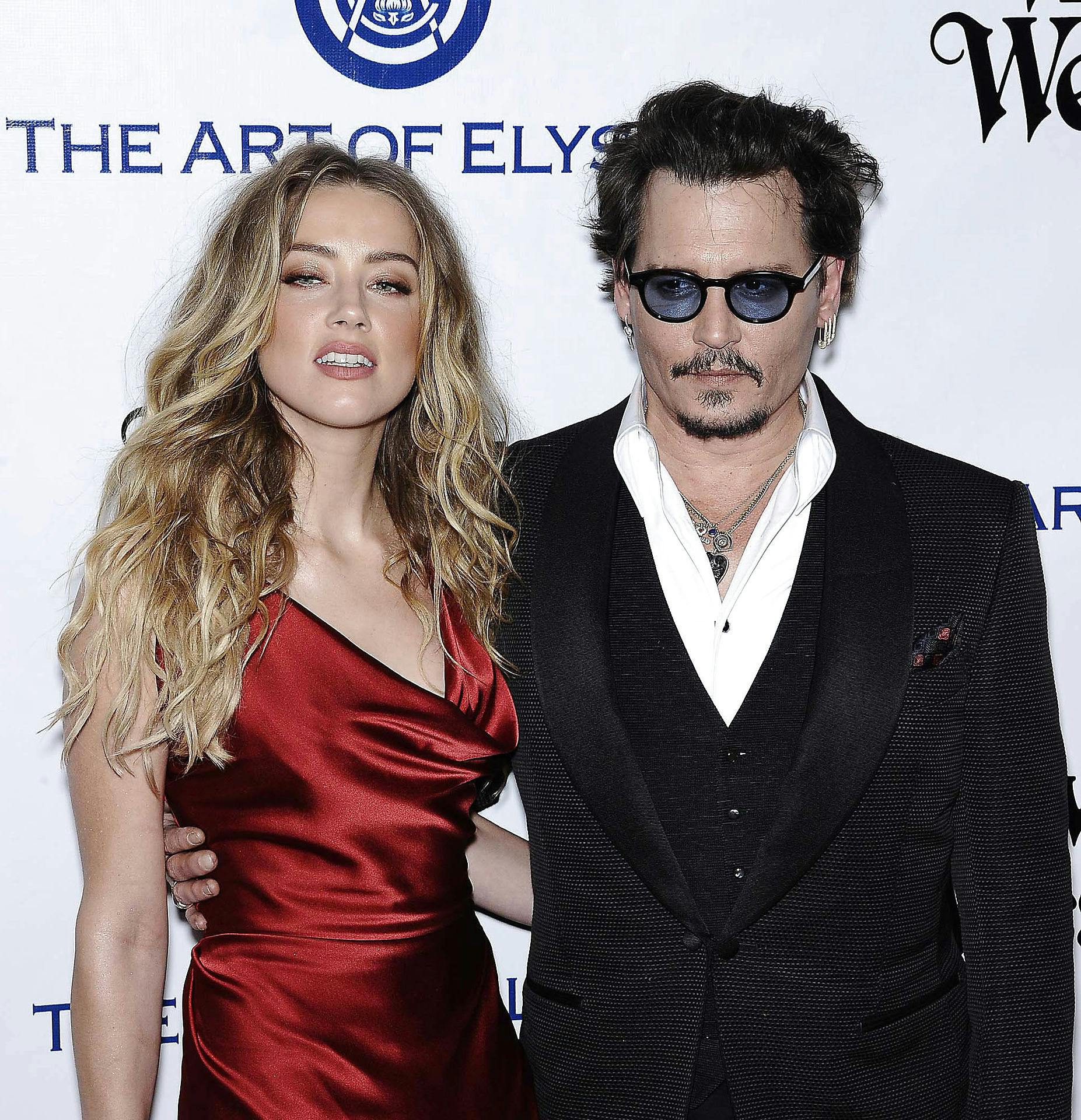 Amber Heard og Johnny Depp i 2016, da kærligheden endnu var intakt.
