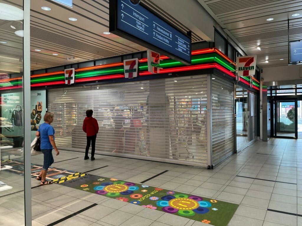 Du går forgæves efter croissant, smøger og avisen, hvis du vil købe tingene i 7-Eleven.
