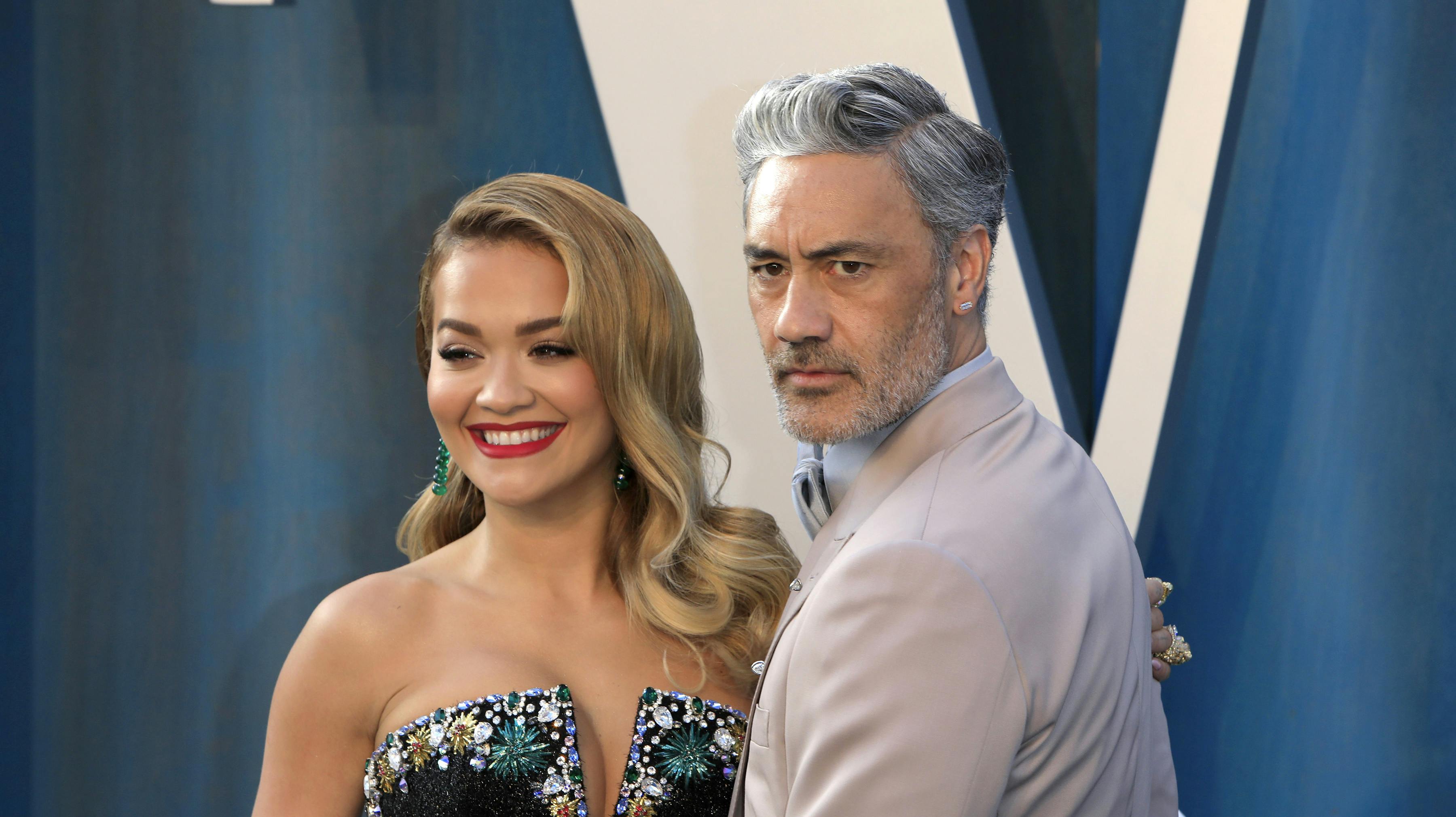 Rita Ora og Taika Waititi. nbsp;