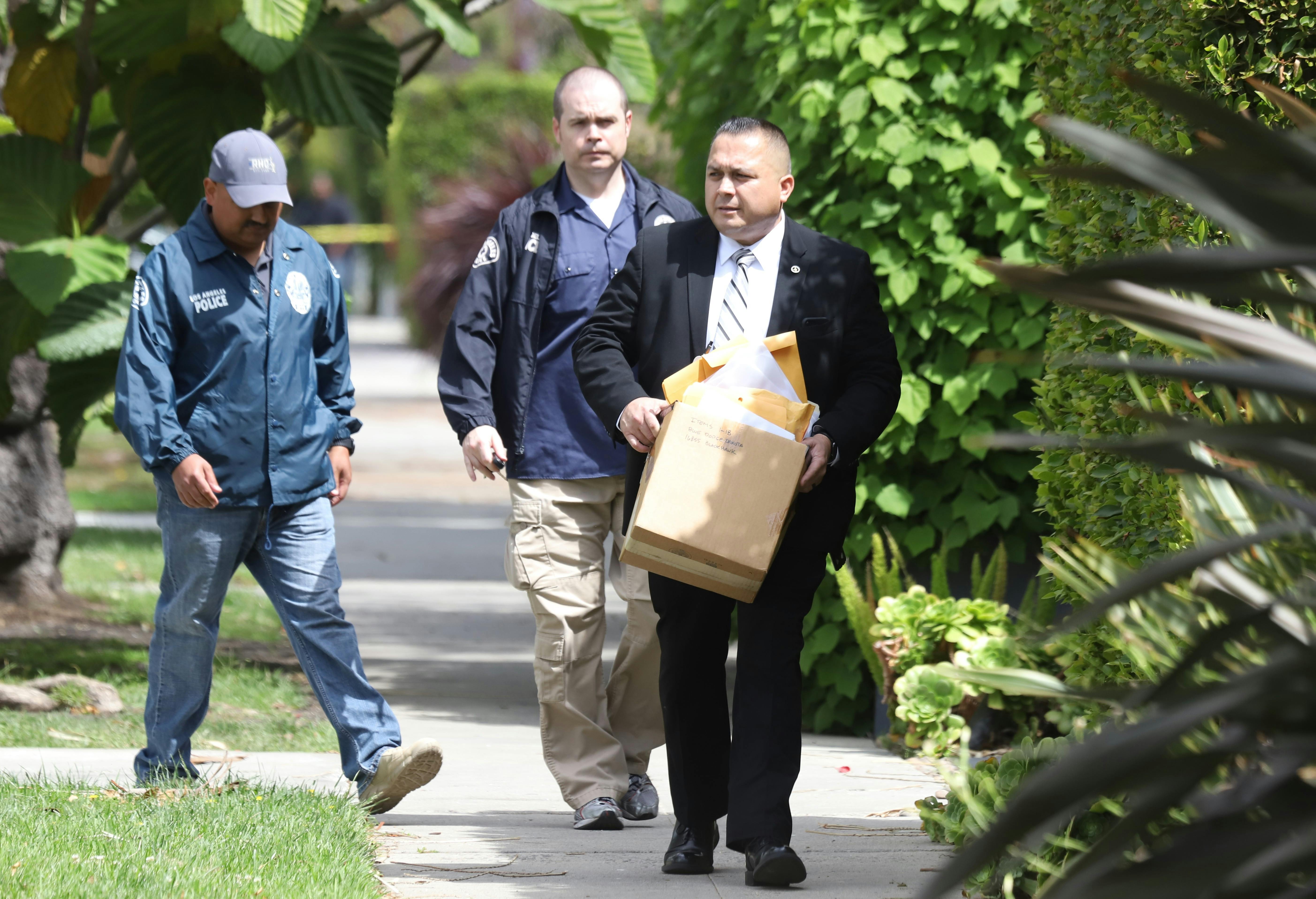 I forbindelse med anholdelsen ransagede politiet A$AP Rockys hjem.