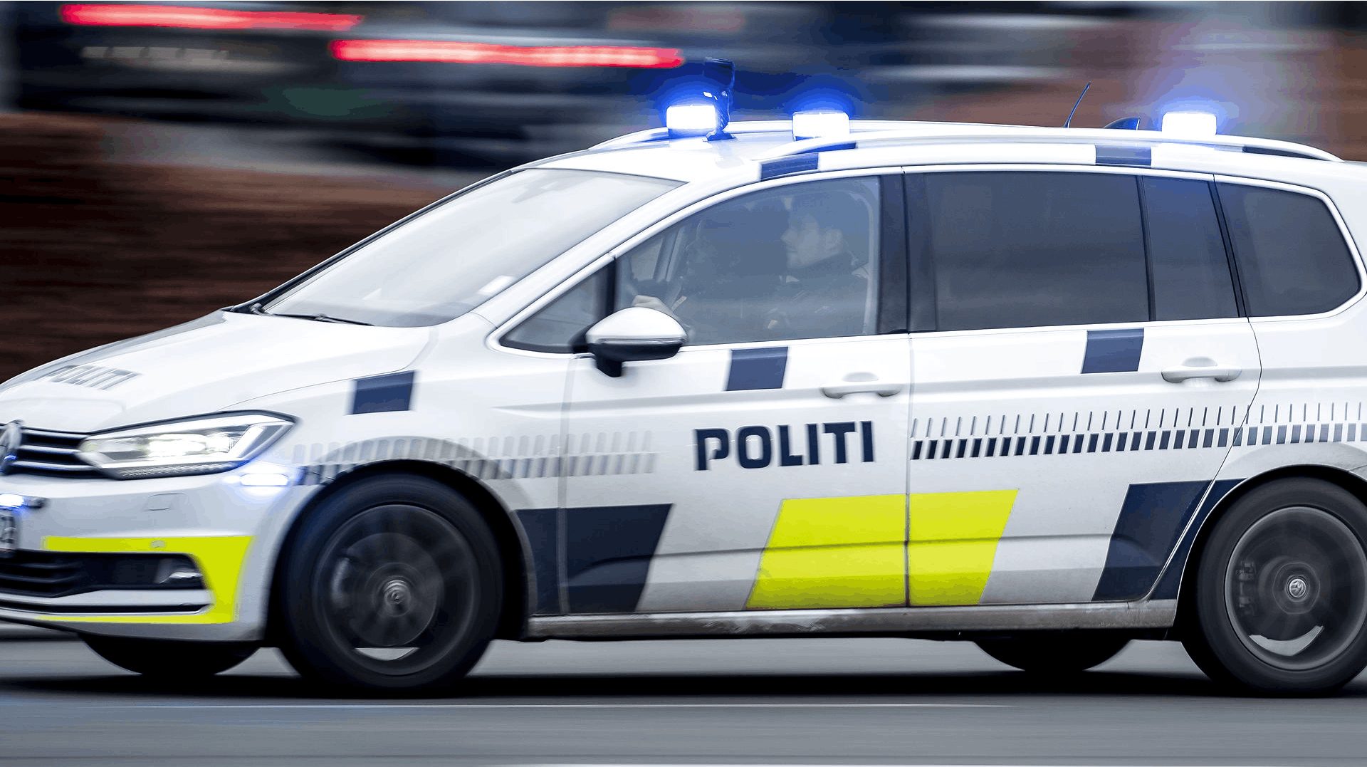 Knivstikkeriet fandt sted på en parkeringsplads foran Kvickly i Aalborgs Vestby, og eksparrets barn overværede det dramatiske overfald.n, mandag den 21. december 2020.