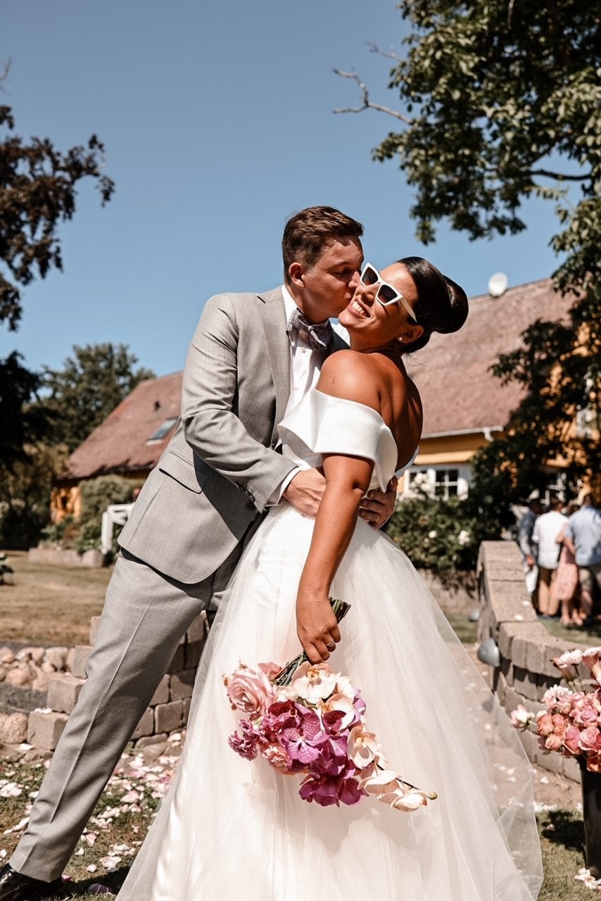 I det smukkeste solskinsvejr er "Bagedyst"-stjerne Jasmin Gabay blevet gift med sin ægtemand – for anden gang