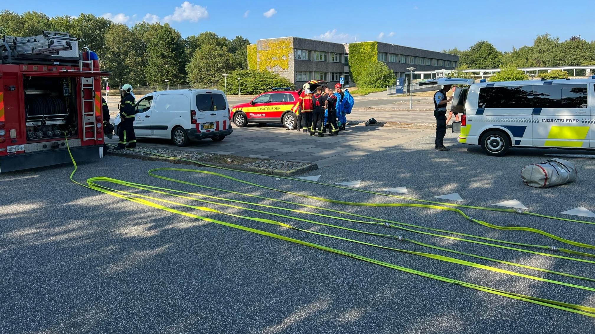 Politiets kemidykkere er til stede ved Ørbækvej ved Odense ikke langt fra Rosengårdscenteret.&nbsp;&nbsp;