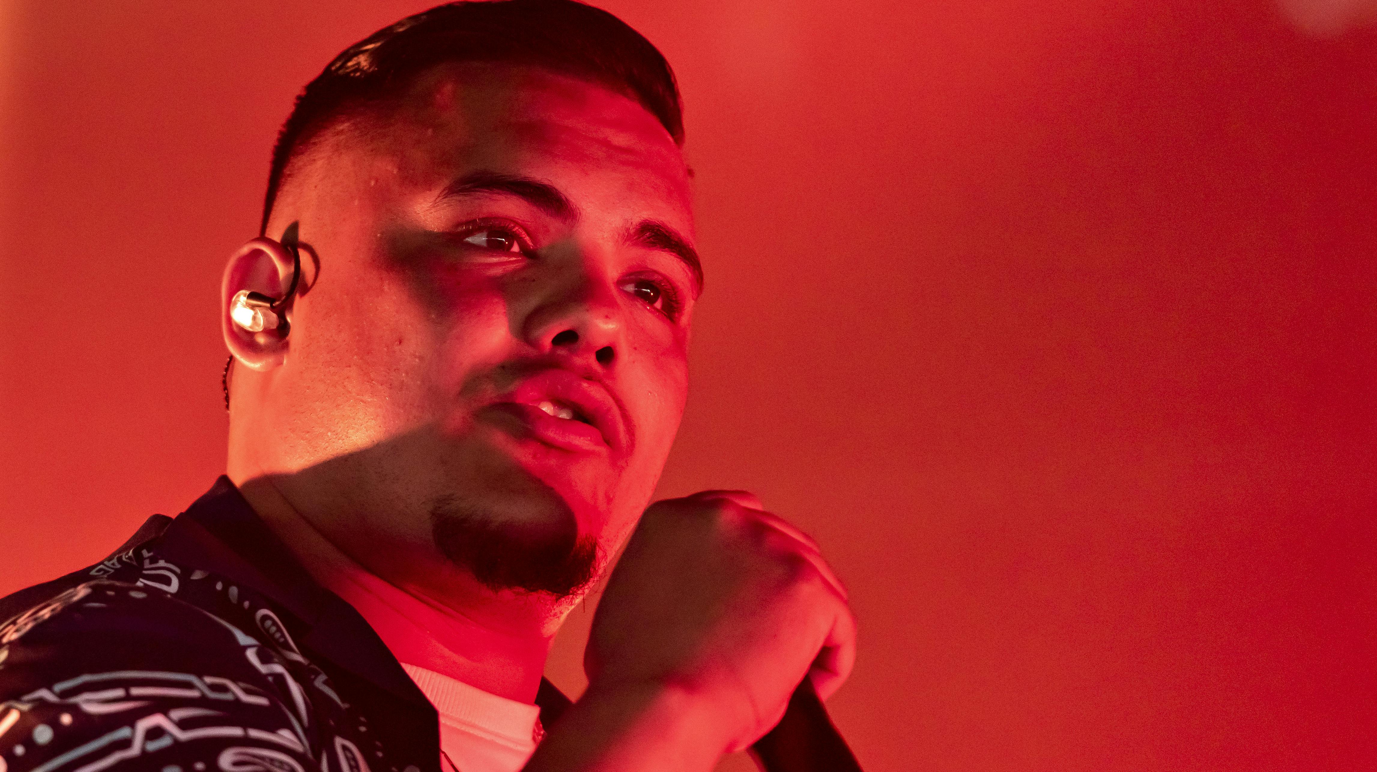 Den danske rapper Branco var nødt til at aflyse sin optræden på festivalen AiaSound i weekenden på grund af datterens alvorlige sygdom 