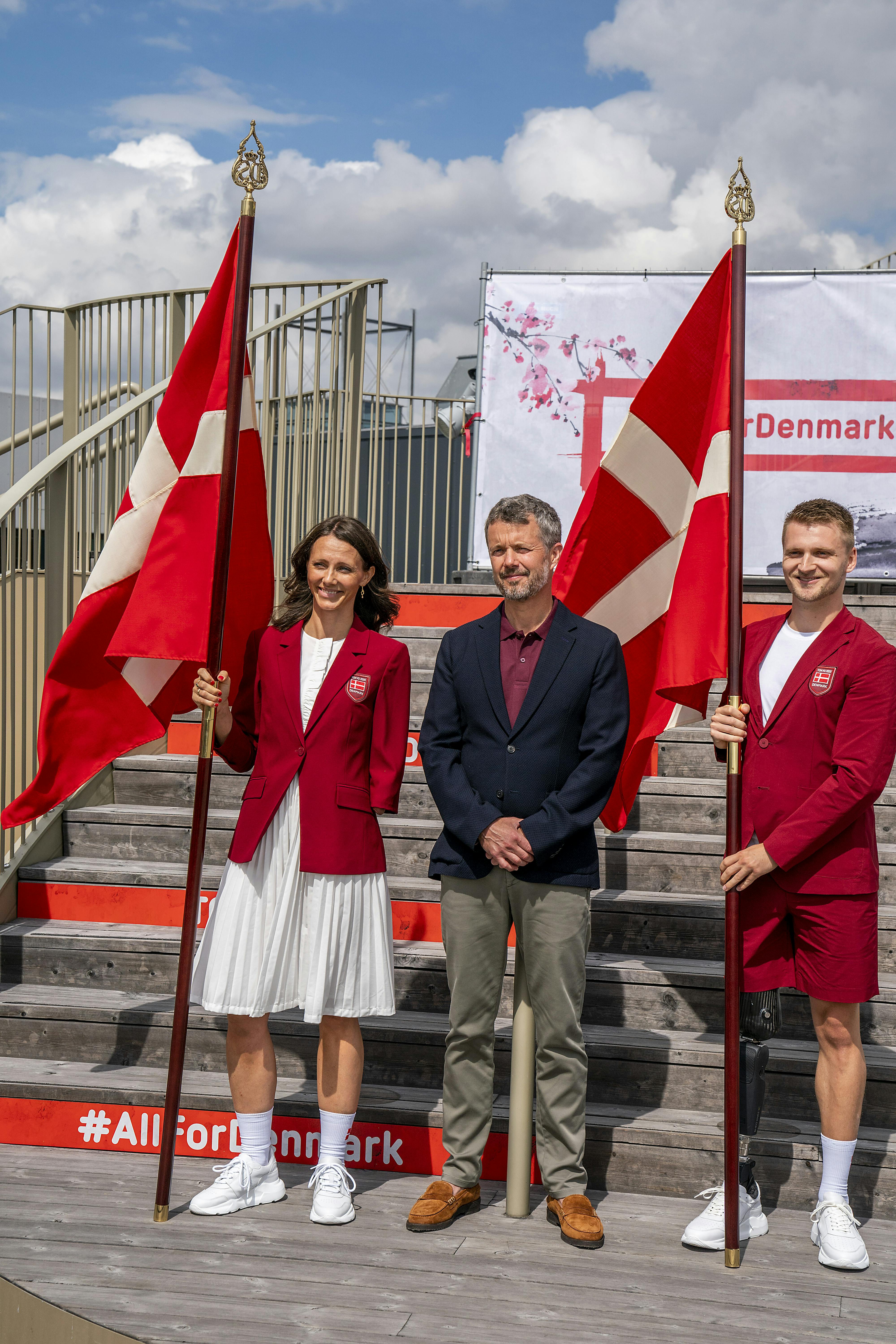 Til PL i Tokyo i 2021 var Daniel Wagner en af fanebærerne. Forud for turen overrakte kronprins Frederik fanerne. 