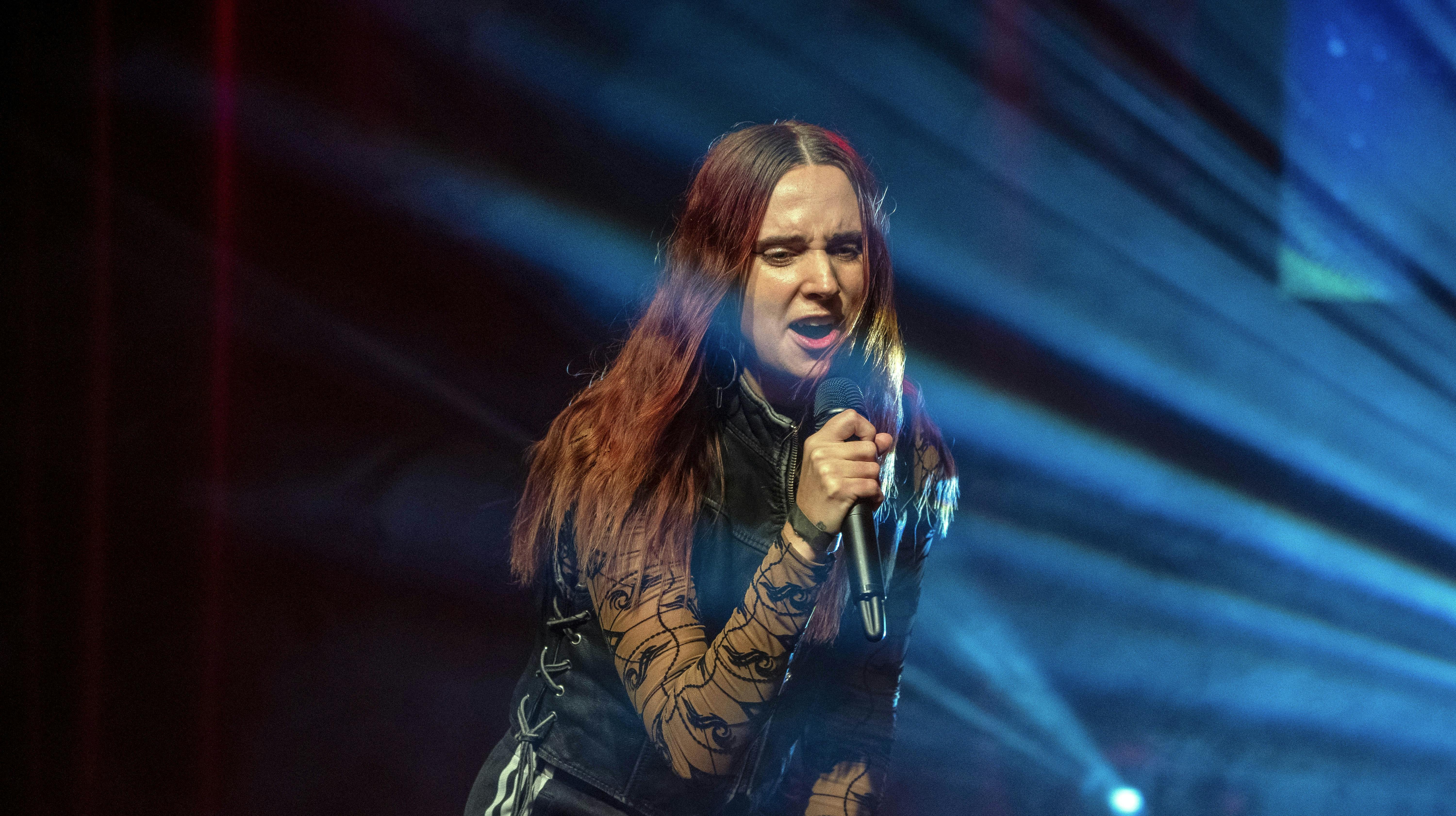 MØ er blevet syg, og må derfor aflyse morgendagens koncert på Plænen