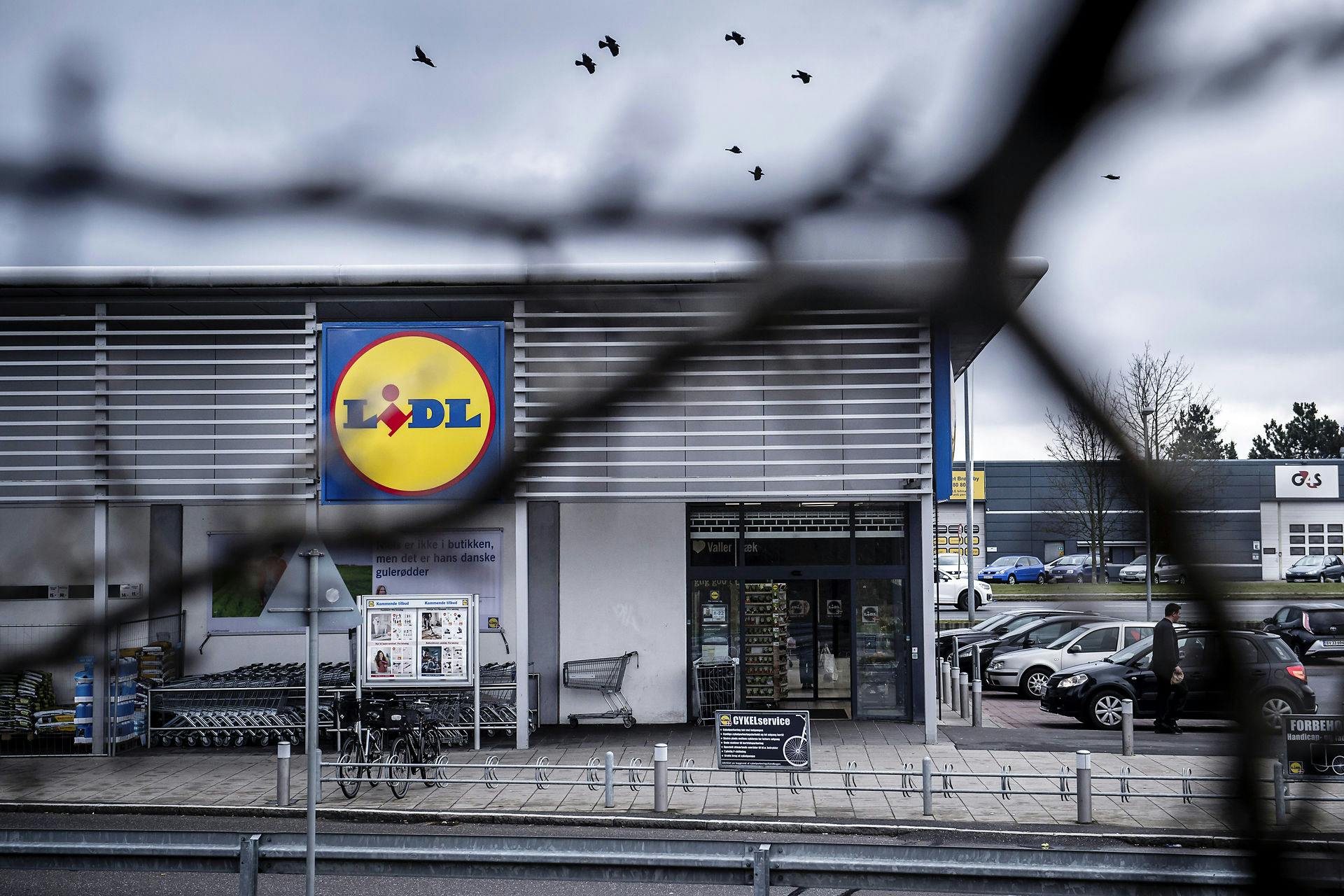Det var både blodigt og dramatisk i en Lidl-butik i Odense lørdag aften. Her er der dog tale om en anden Lidl i Vallensbæk.