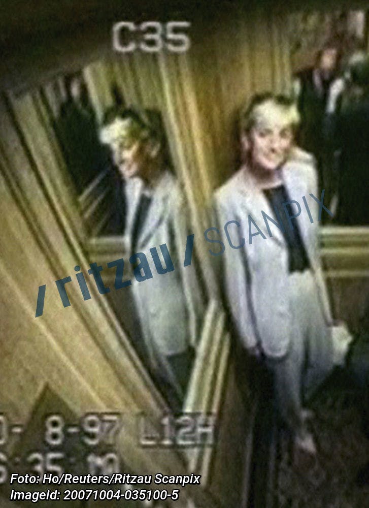 Prinsesse Diana fotograferet på Ritz Hotel den skæbnesvangre aften 31. august 1997.