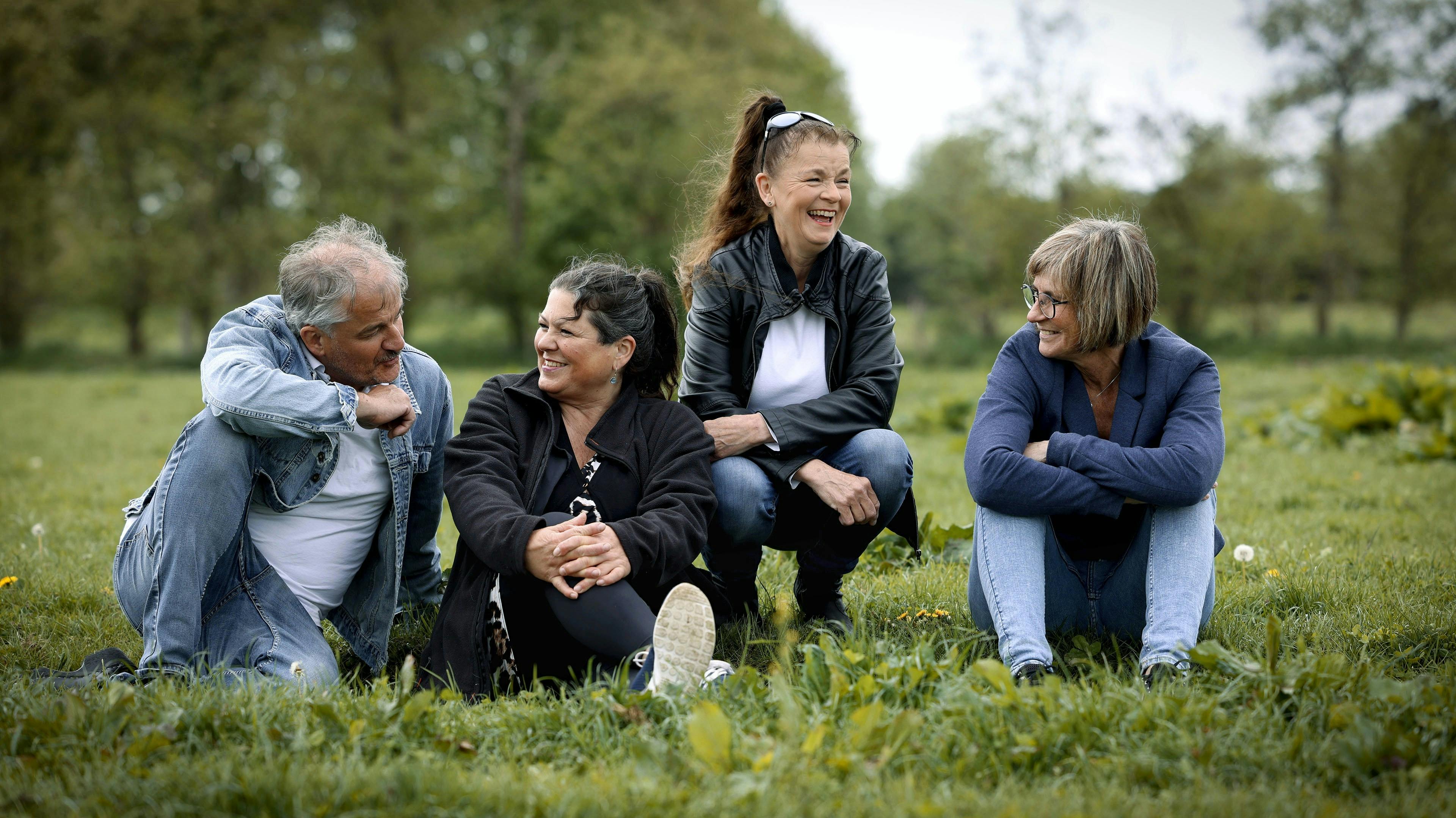 Det blev Anne, Lise og Tina, der fik lov at flytte ind på gården.