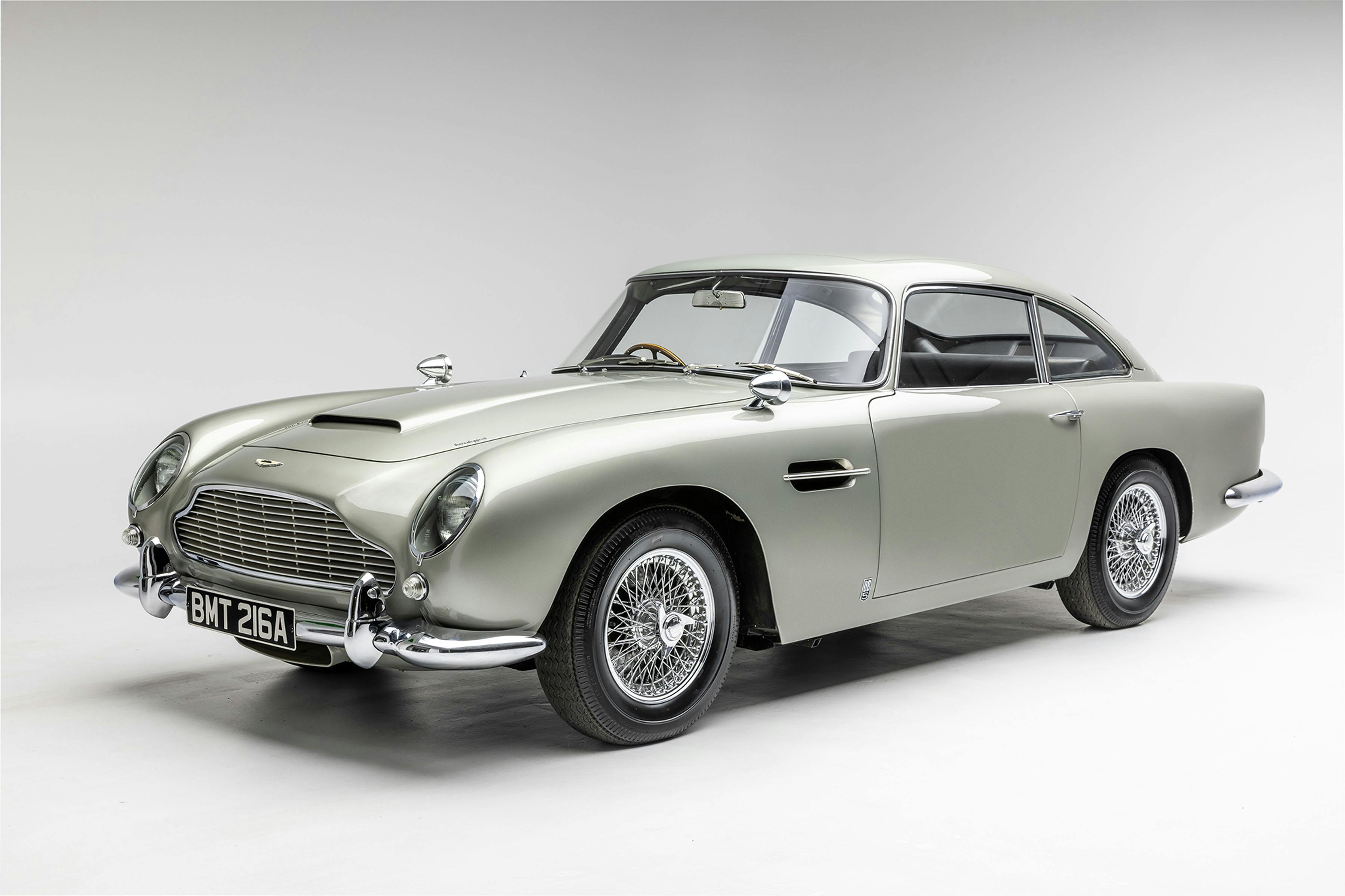 Aston Martin DB5 har været med i flere James Bond-film gennem franchisens 60 år lange levetid.
