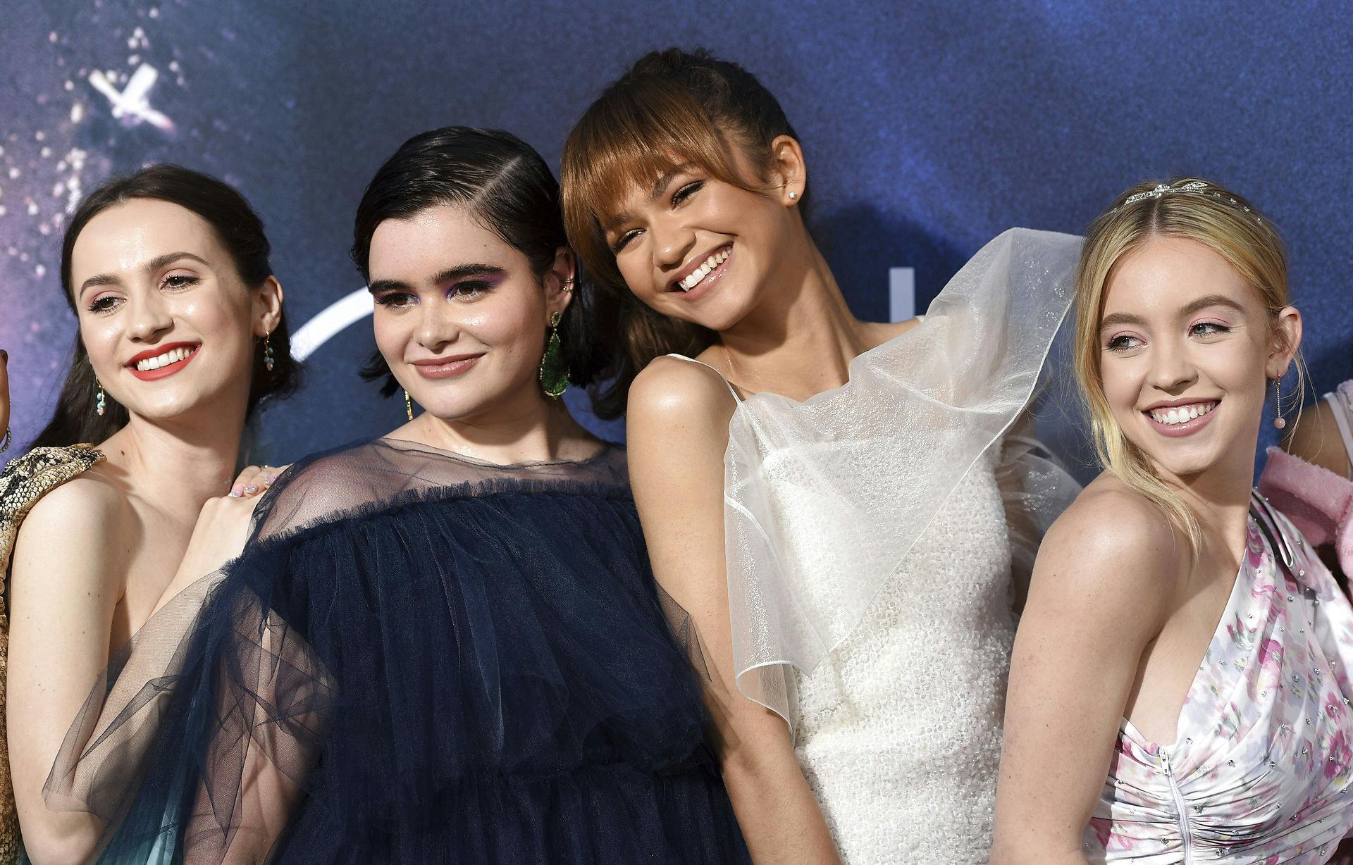 Fra venstre: Maude Apatow, Barbie Ferreira, Zendaya og Sydney Sweeney til premieren på "Euphoria" i 2019.
