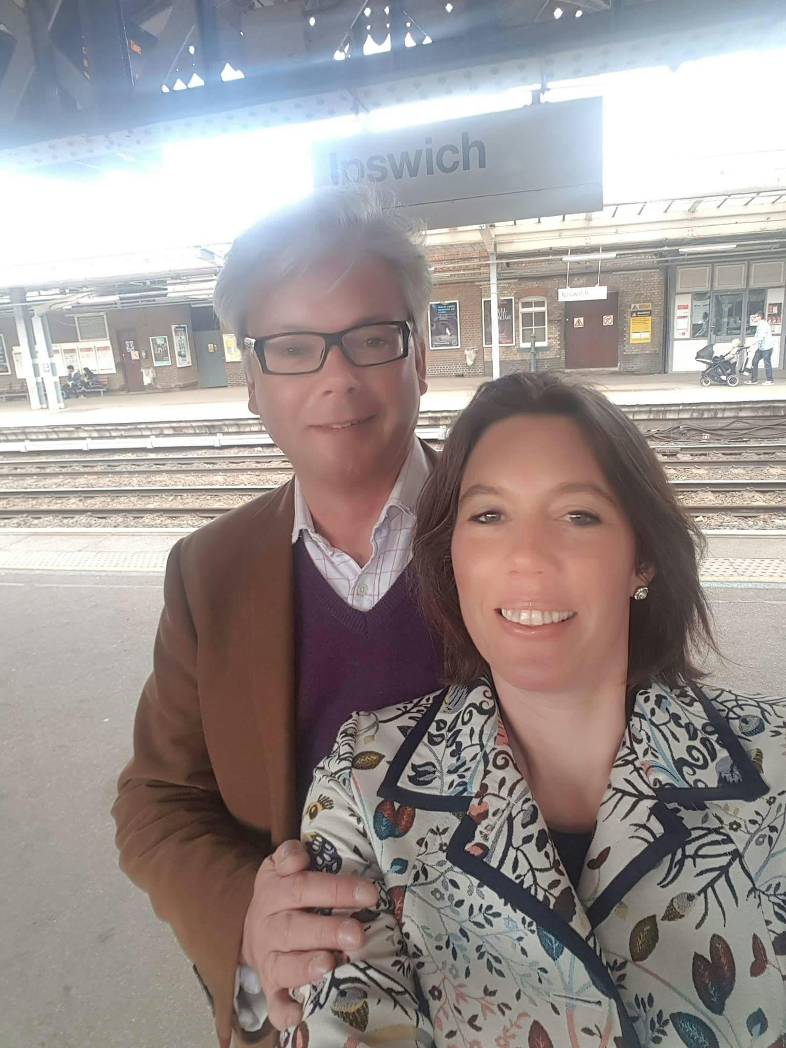 Her ses Charles Villiers med operasangeren Heidi Innes, som han dannede par med i en årrække. 