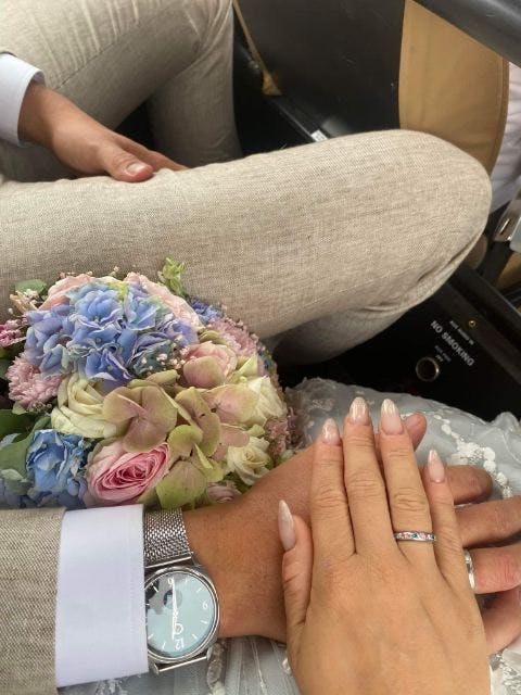 Hele dyreparken var med, for parrets hund og kat var ringebærere. 