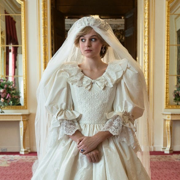Emma Corrin som prinsesse Diana i fjerde sæson af "The Crown".
