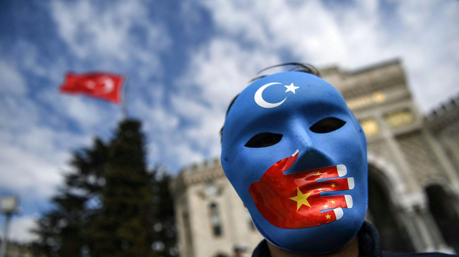 Der har været flere demonstrationer mod kinesernes behandling af Uighur-muslimer og andre etniske minoriteter.
