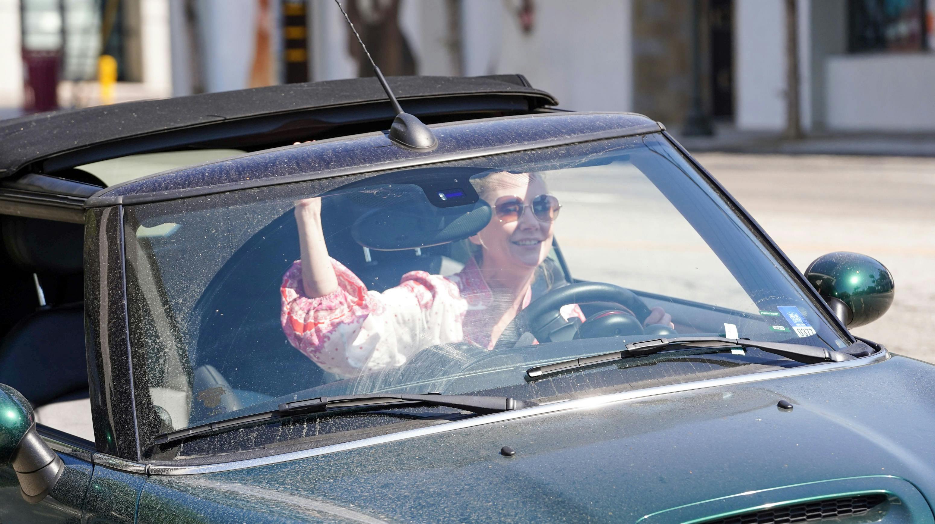 Det var i en bil som denne, at Anne Heche blev dødeligt såret.