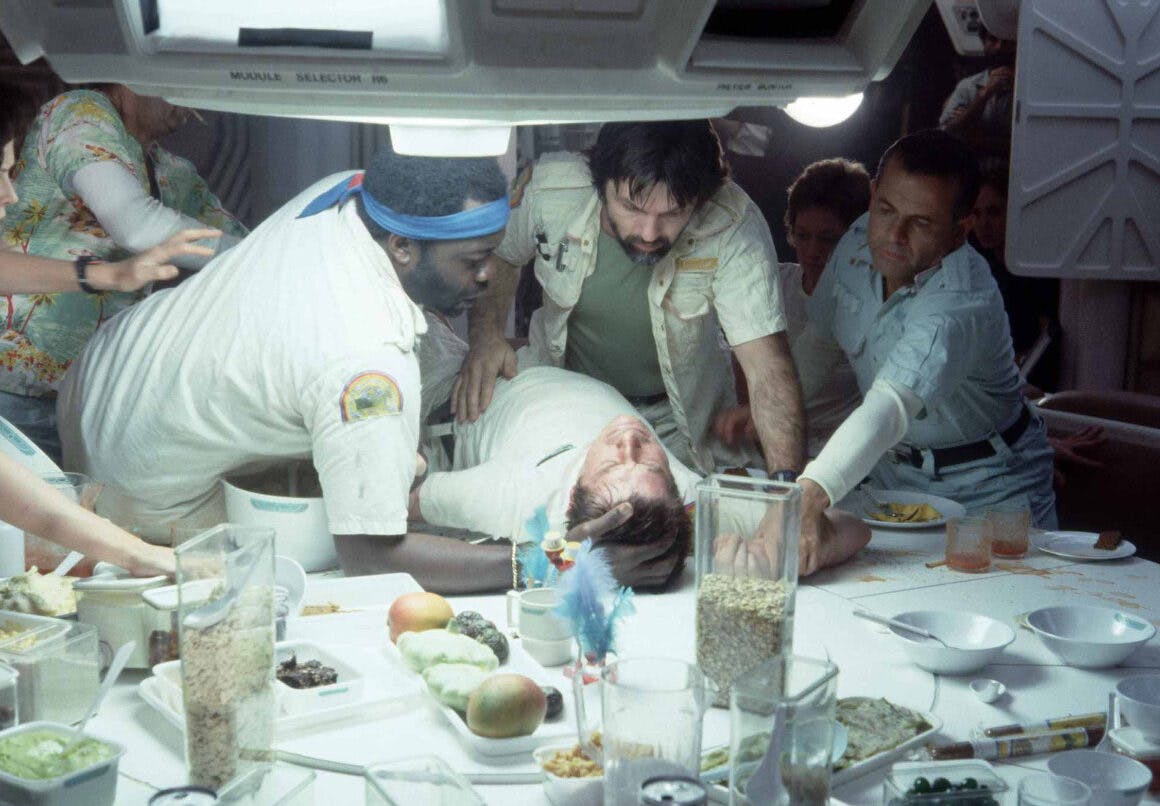 "Alien" byder på en af de værste fødselsscener i filmhistorien.
