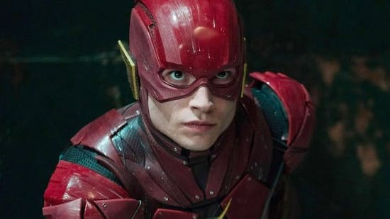 Ezra Miller i rollen som The Flash.