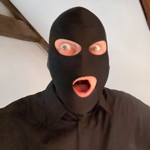 Carsten hjælper kvinder med at udleve fantasier. Det går ikke altid som planlagt.